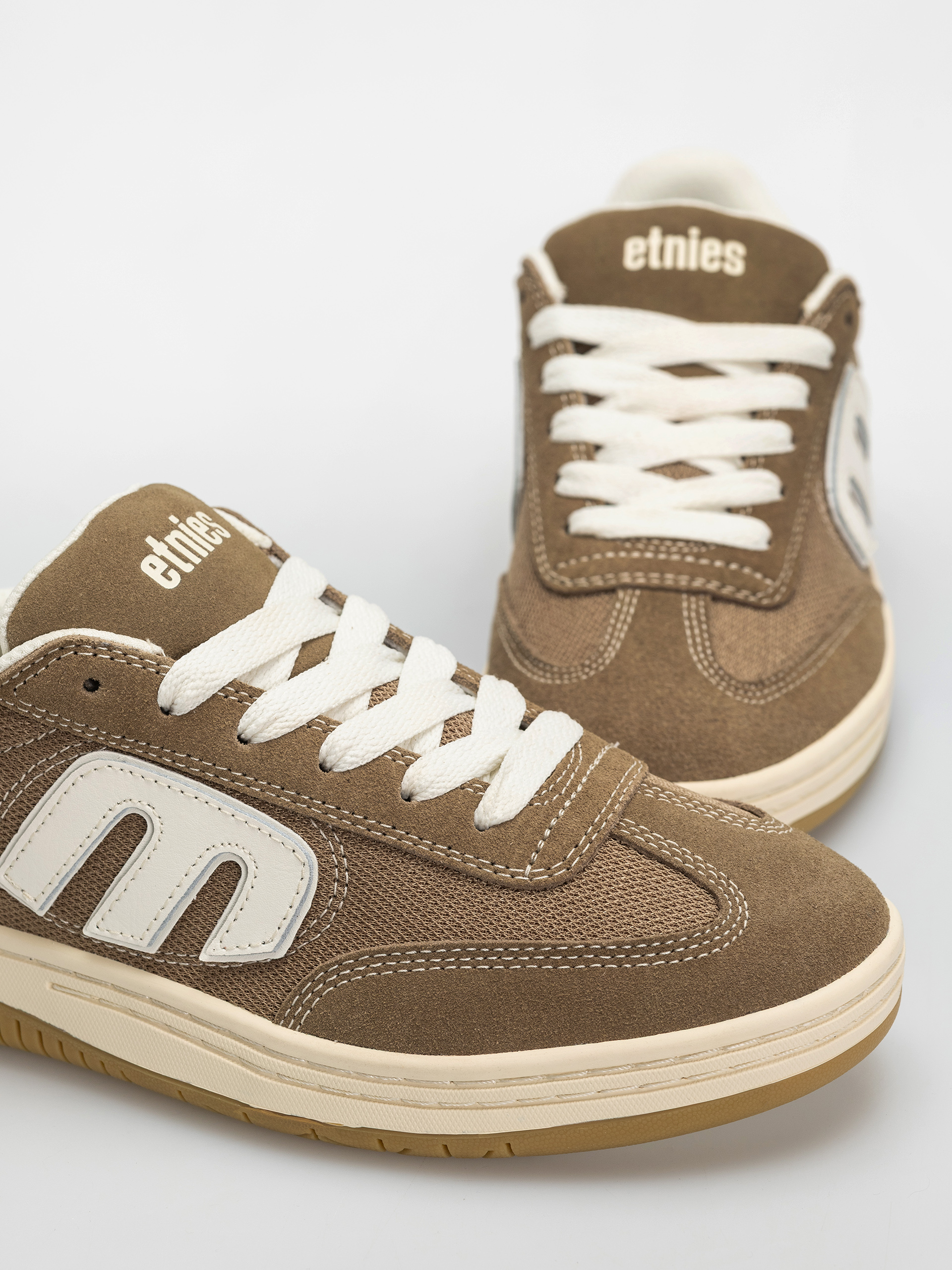 Pantofi Etnies Locut (brown)