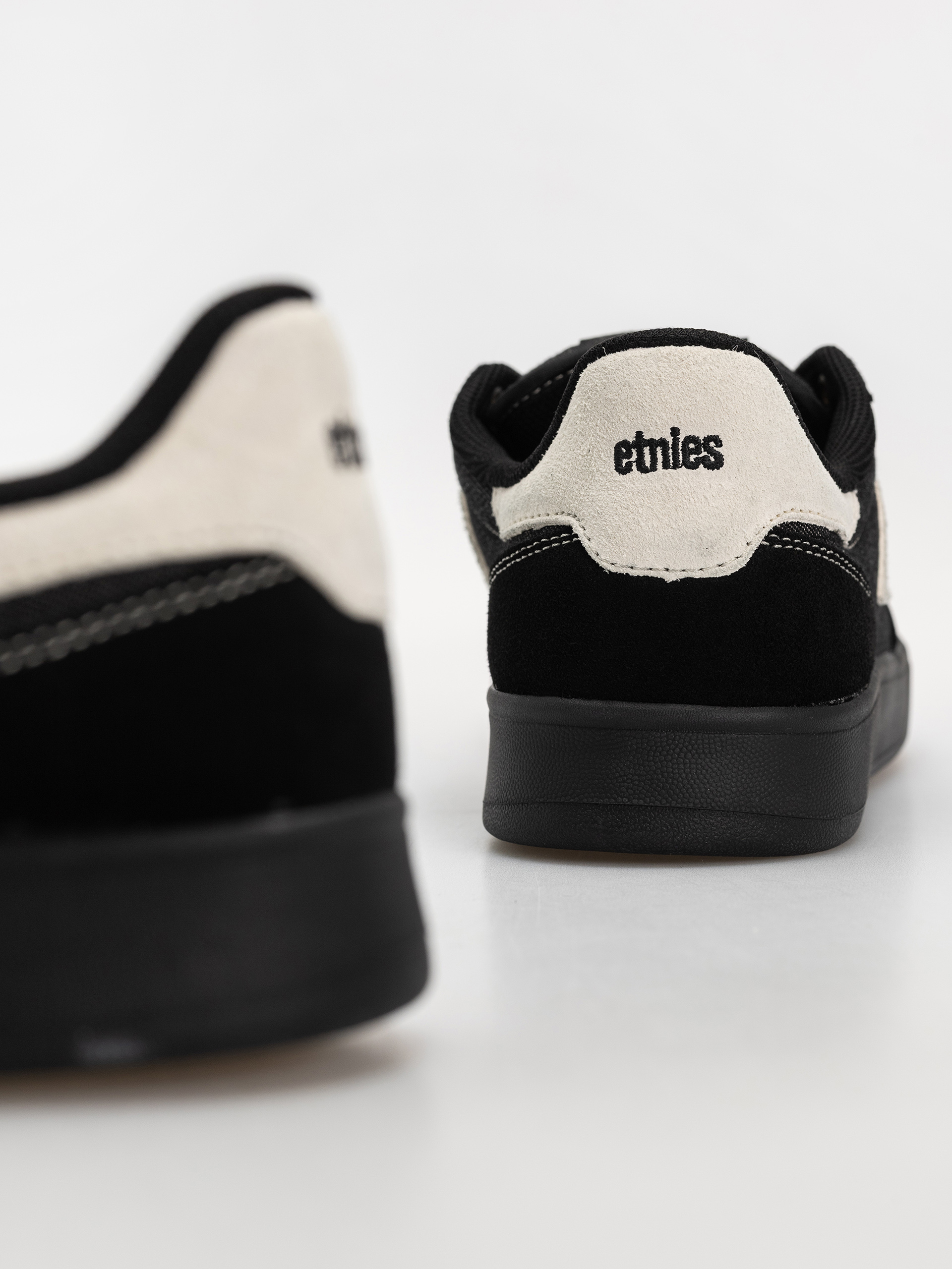 Pantofi Etnies Emerson X Shimon (black)