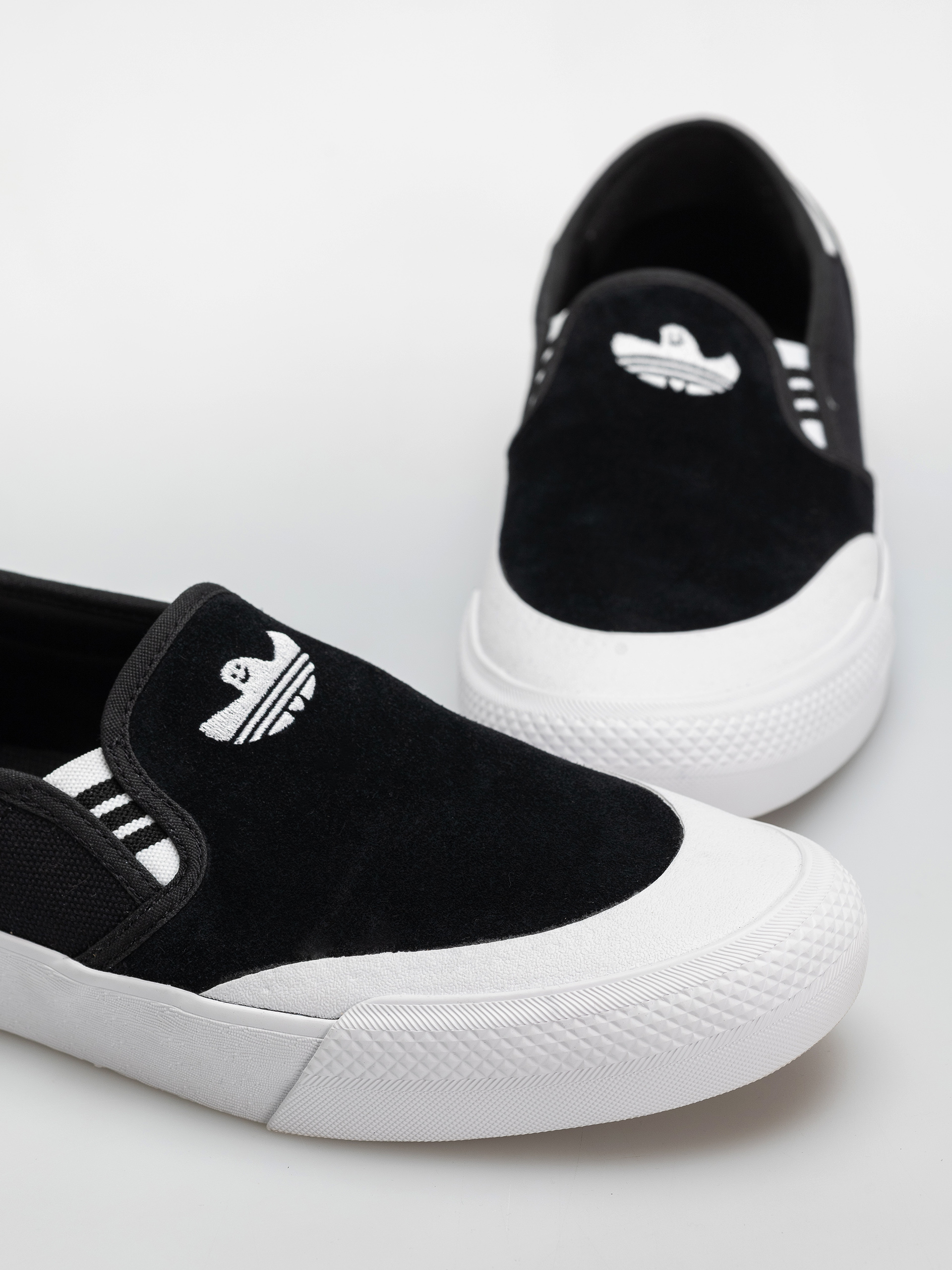 Pantofi adidas Shmoofoil Slip Rx (cblack/ftwwht/gum4)