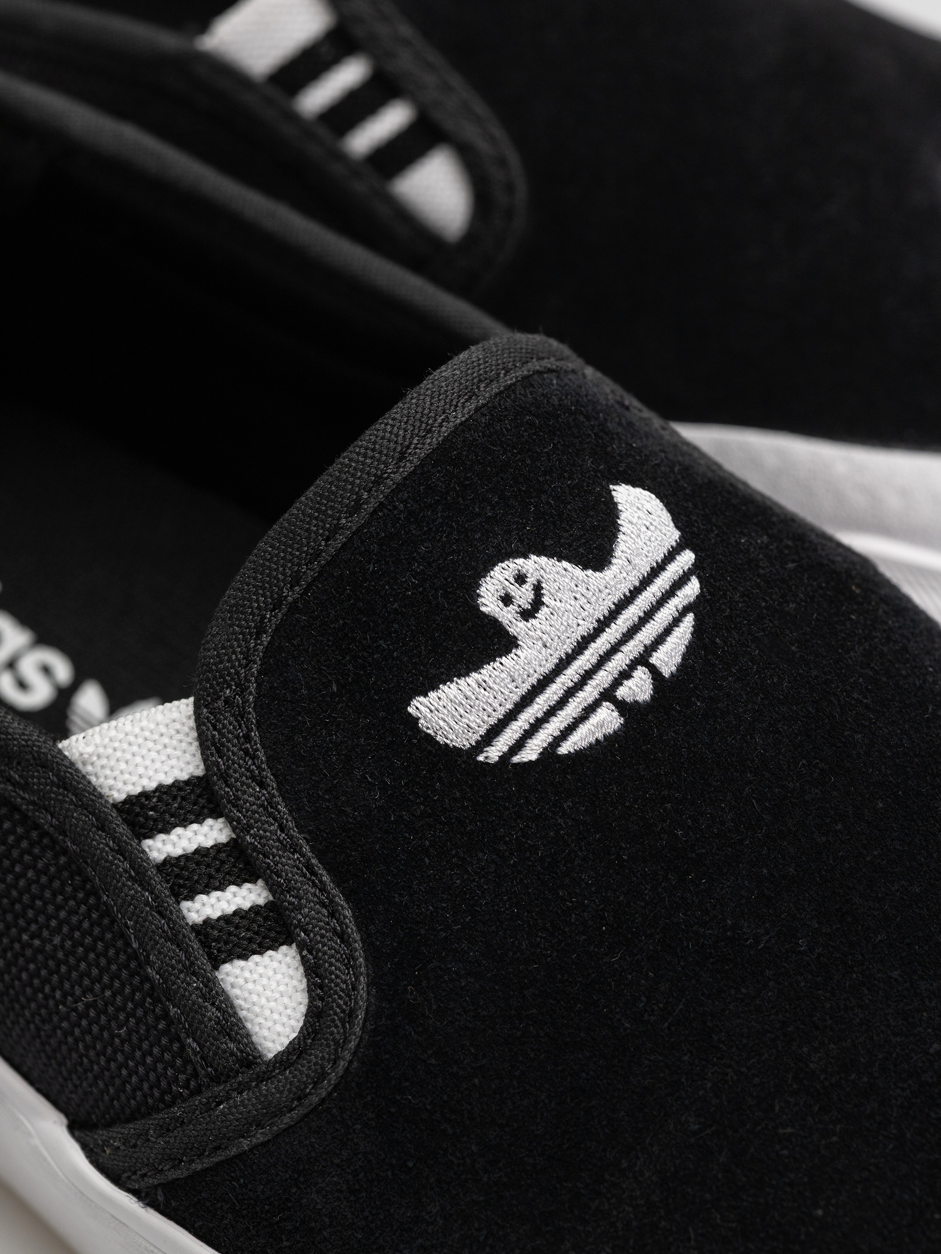 Pantofi adidas Shmoofoil Slip Rx (cblack/ftwwht/gum4)