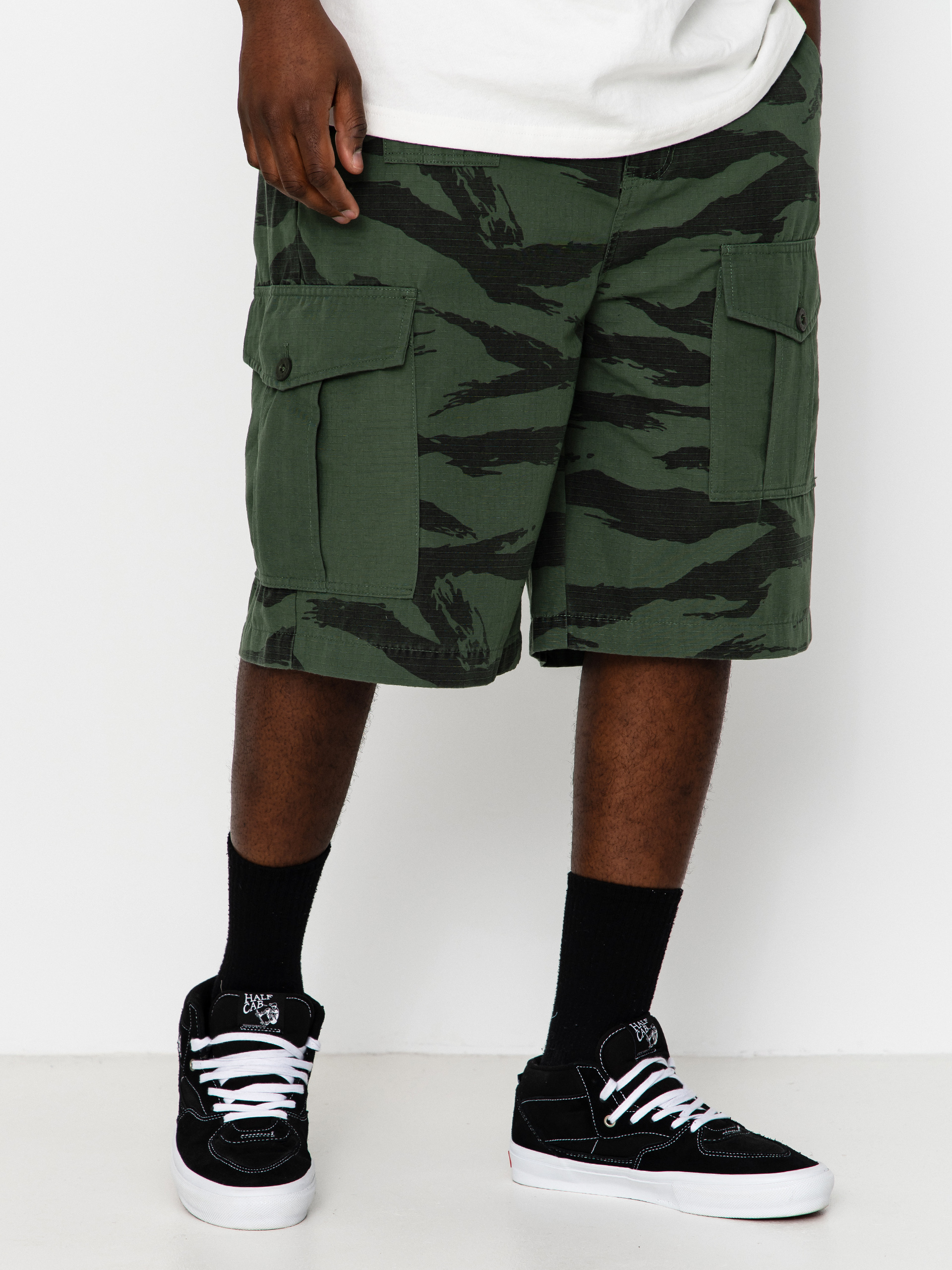 Pantaloni scurți RipNDip Camo (military green)