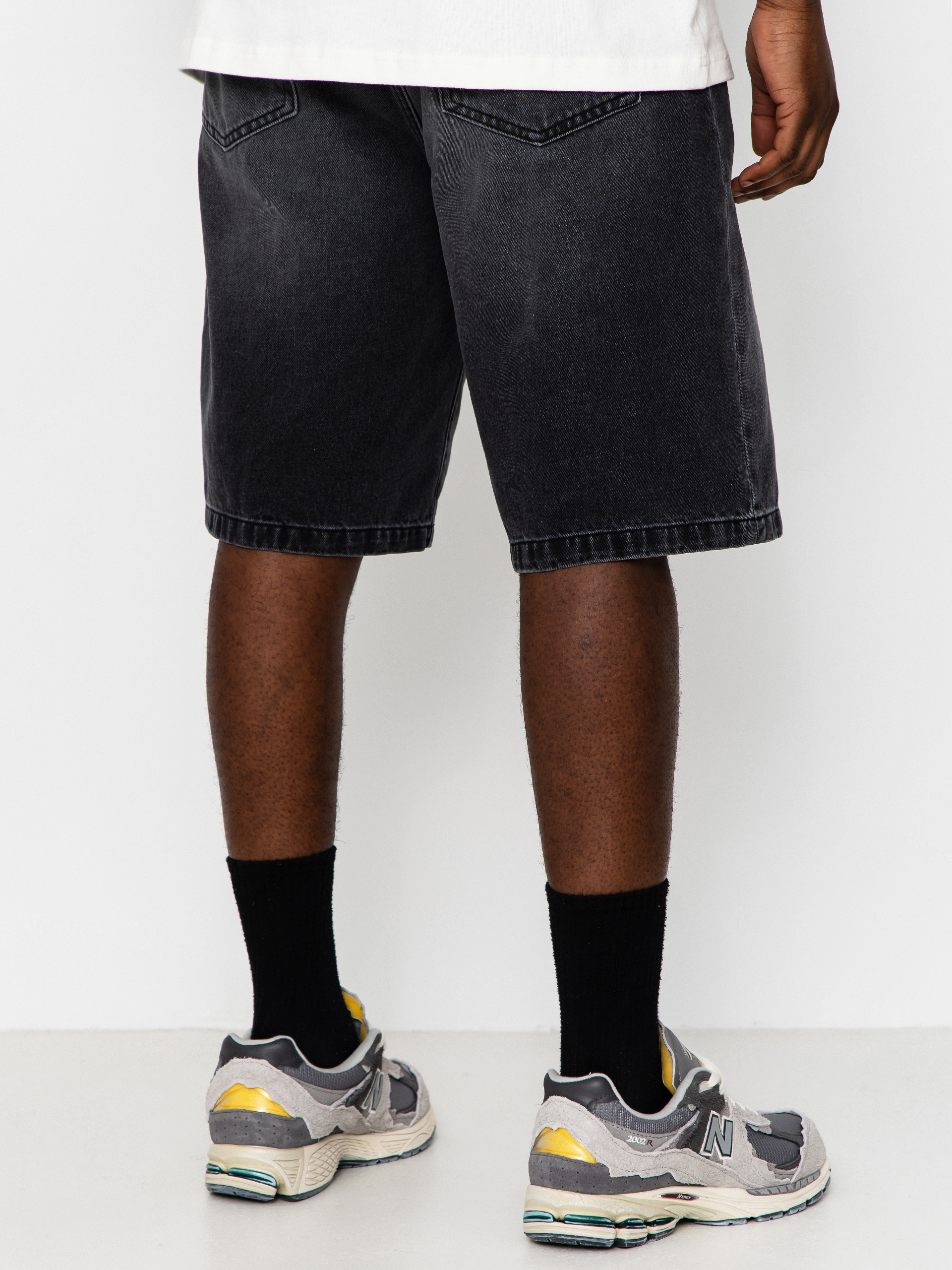 Pantaloni scurți Carhartt WIP Landon (black worn bleached)