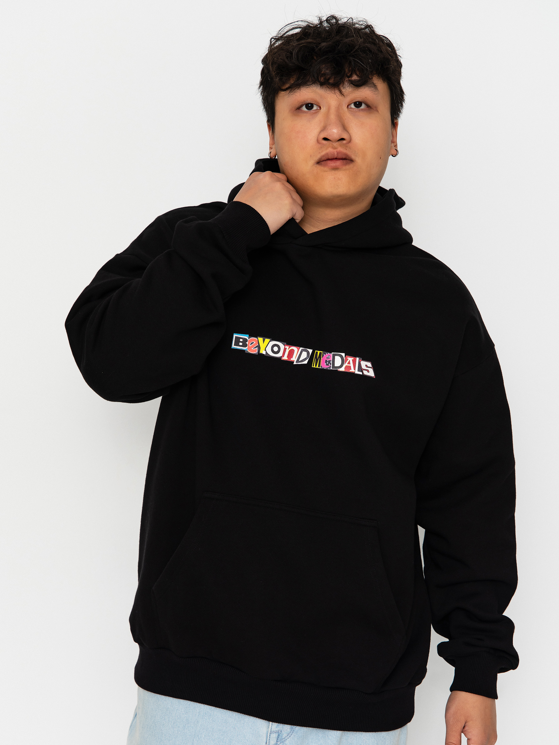 Hanorac cu glugă Beyond Medals Magazine HD (black)