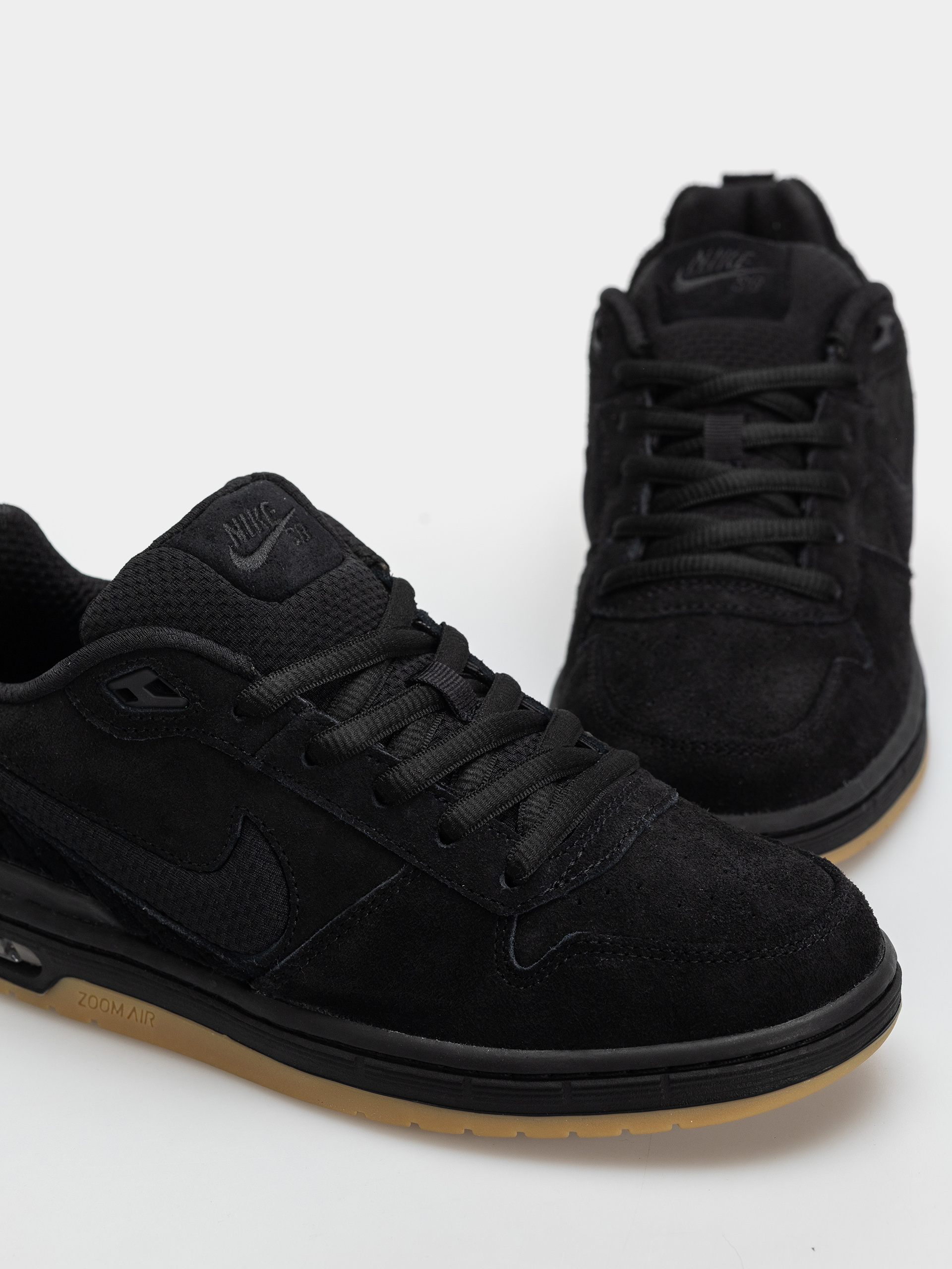 Pantofi Nike SB Paul Rodriguez Zoom Air Low (black/black/black/gum light brown)