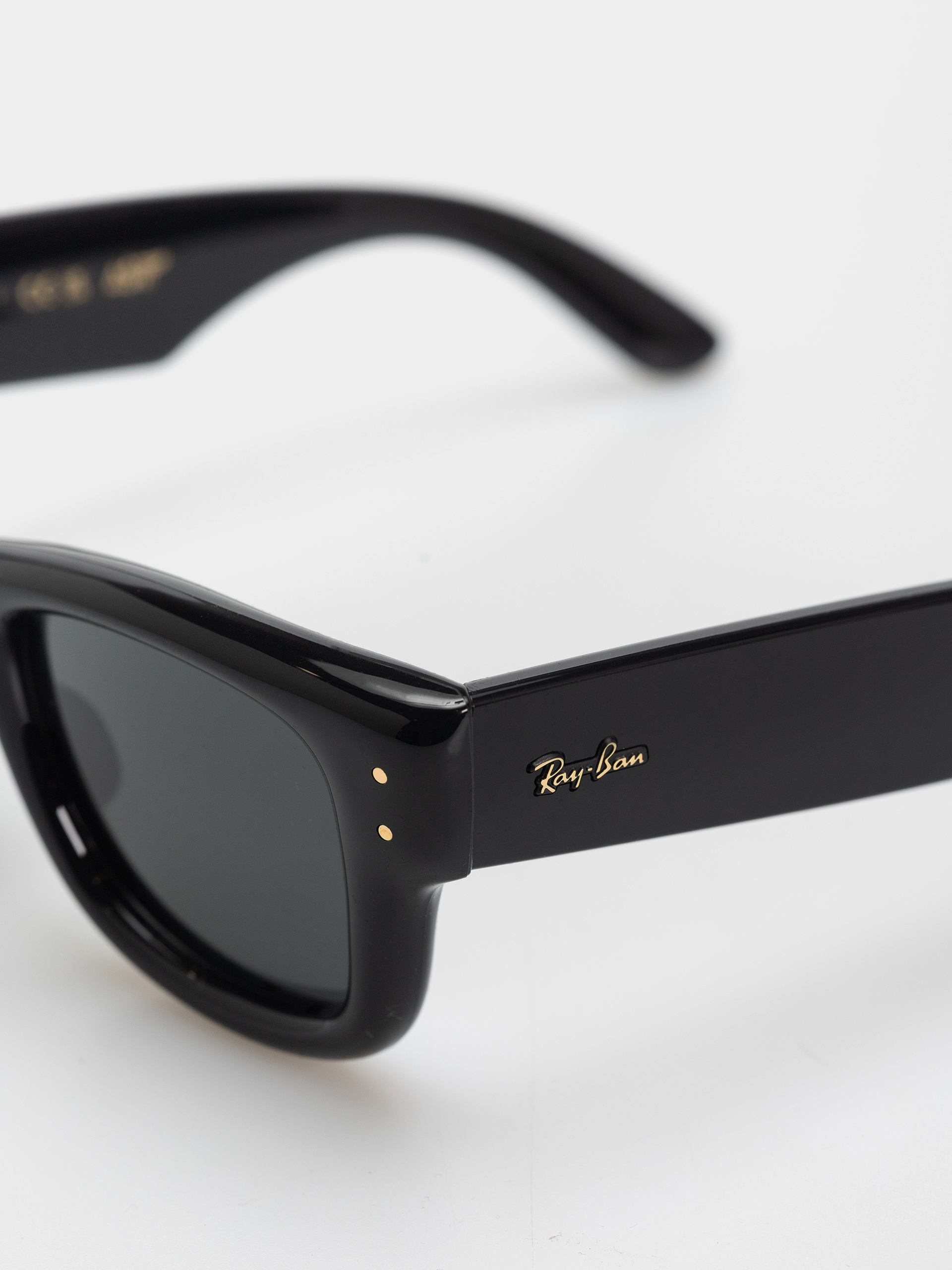 Ochelari de soare Ray-Ban Wayfarer Puffer (polerowany czarny/ultra czarny)