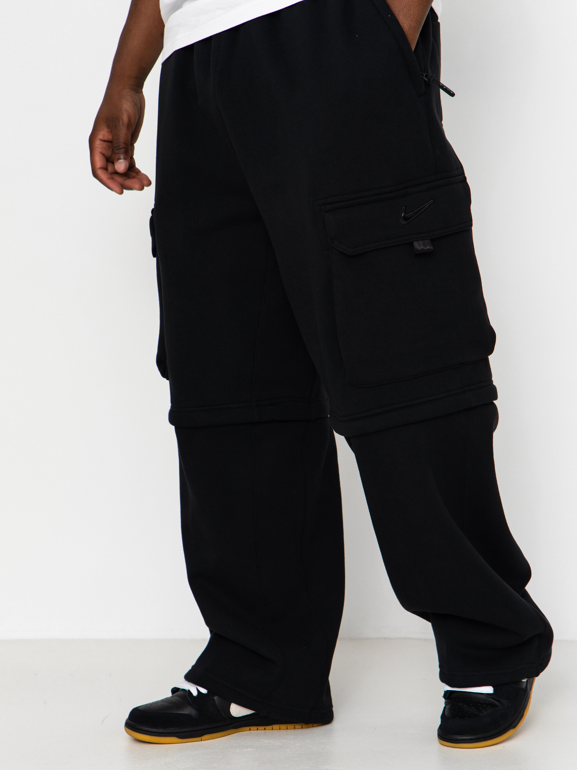 Pantaloni Nike SB Ishod Cargo (black)