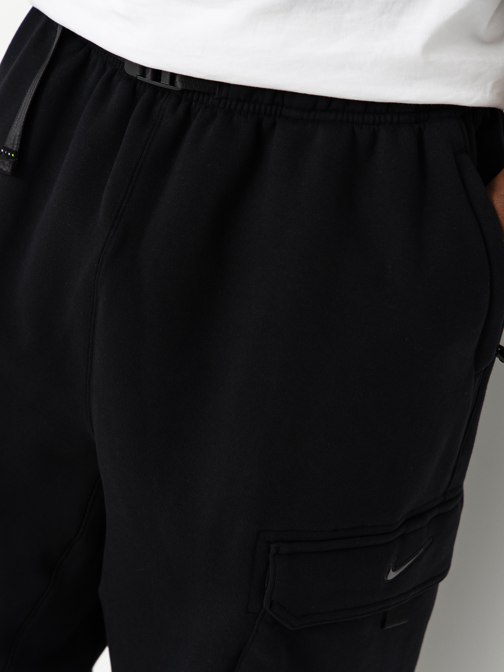 Pantaloni Nike SB Ishod Cargo (black)