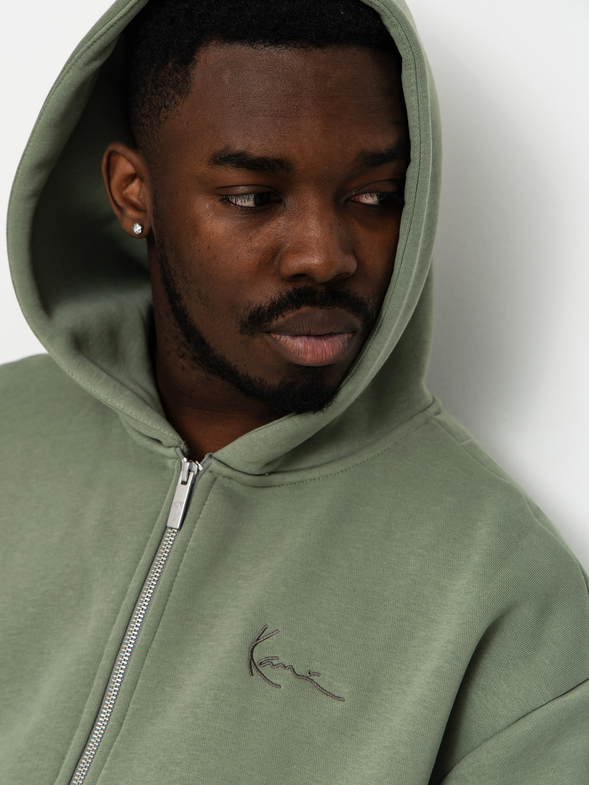 Hanorac cu glugă Karl Kani Small Signature Essential ZHD (green)