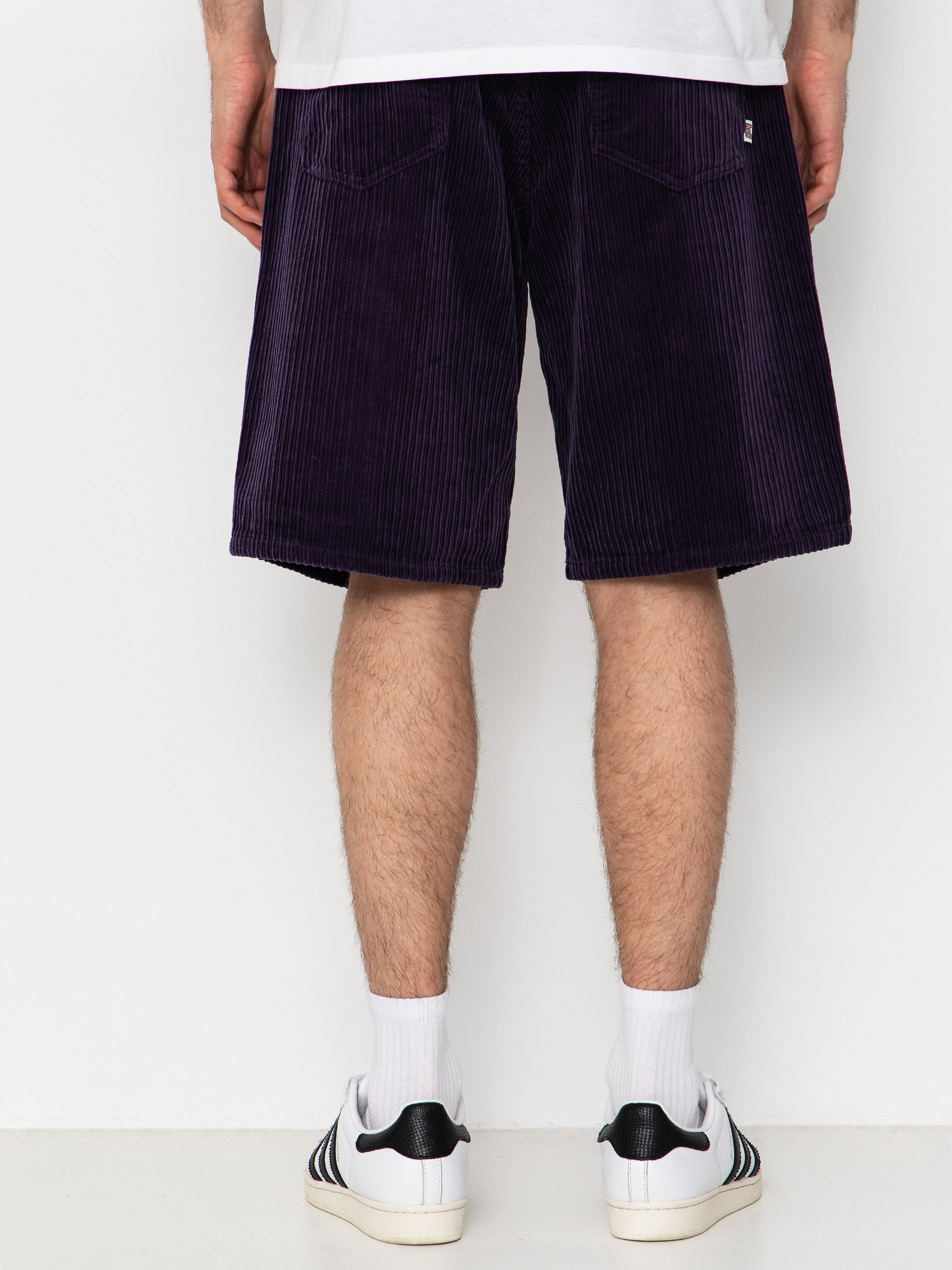 Pantaloni scurți HUF Cromer Corduroy (dark berry)