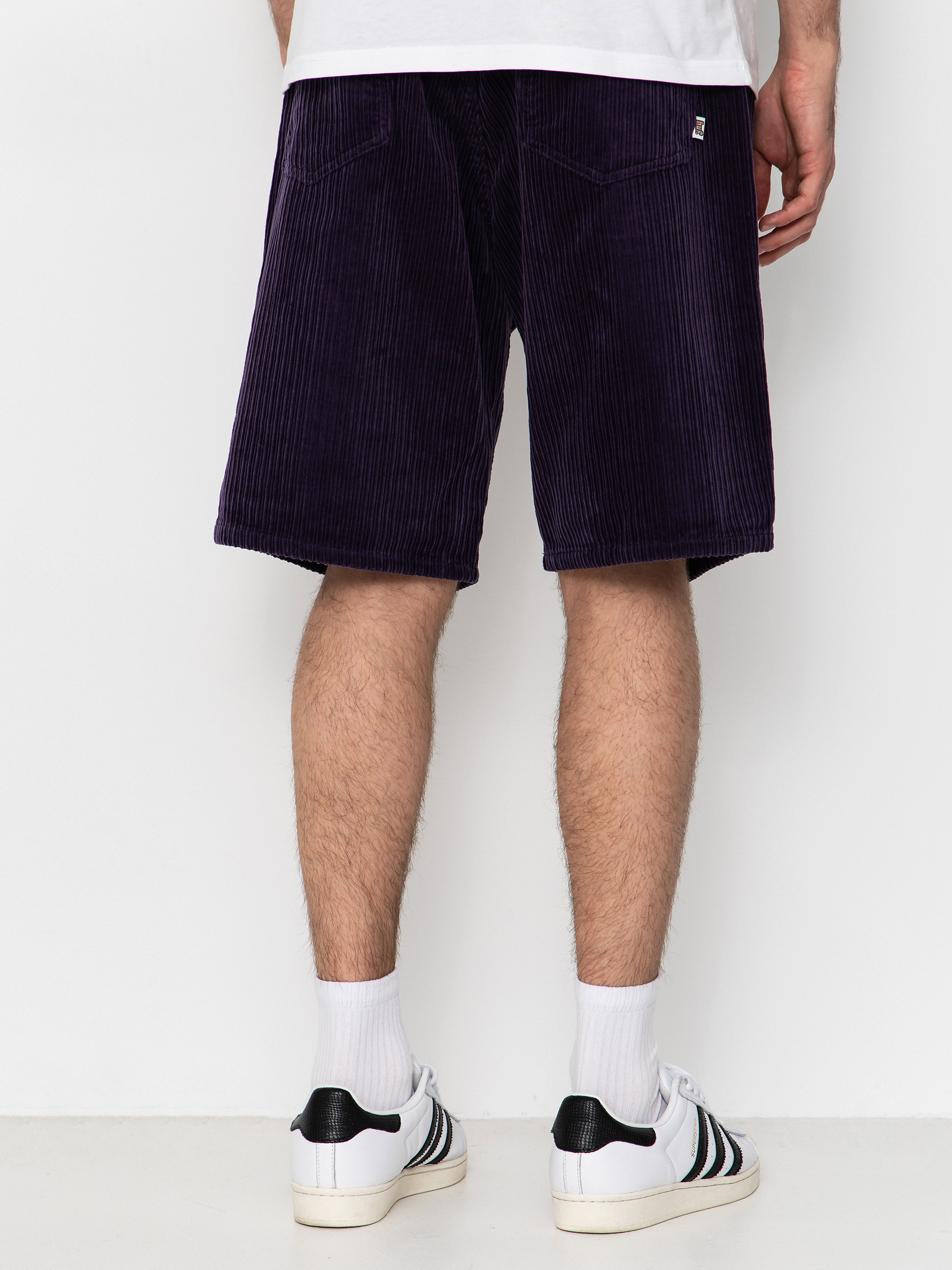 Pantaloni scurți HUF Cromer Corduroy (dark berry)