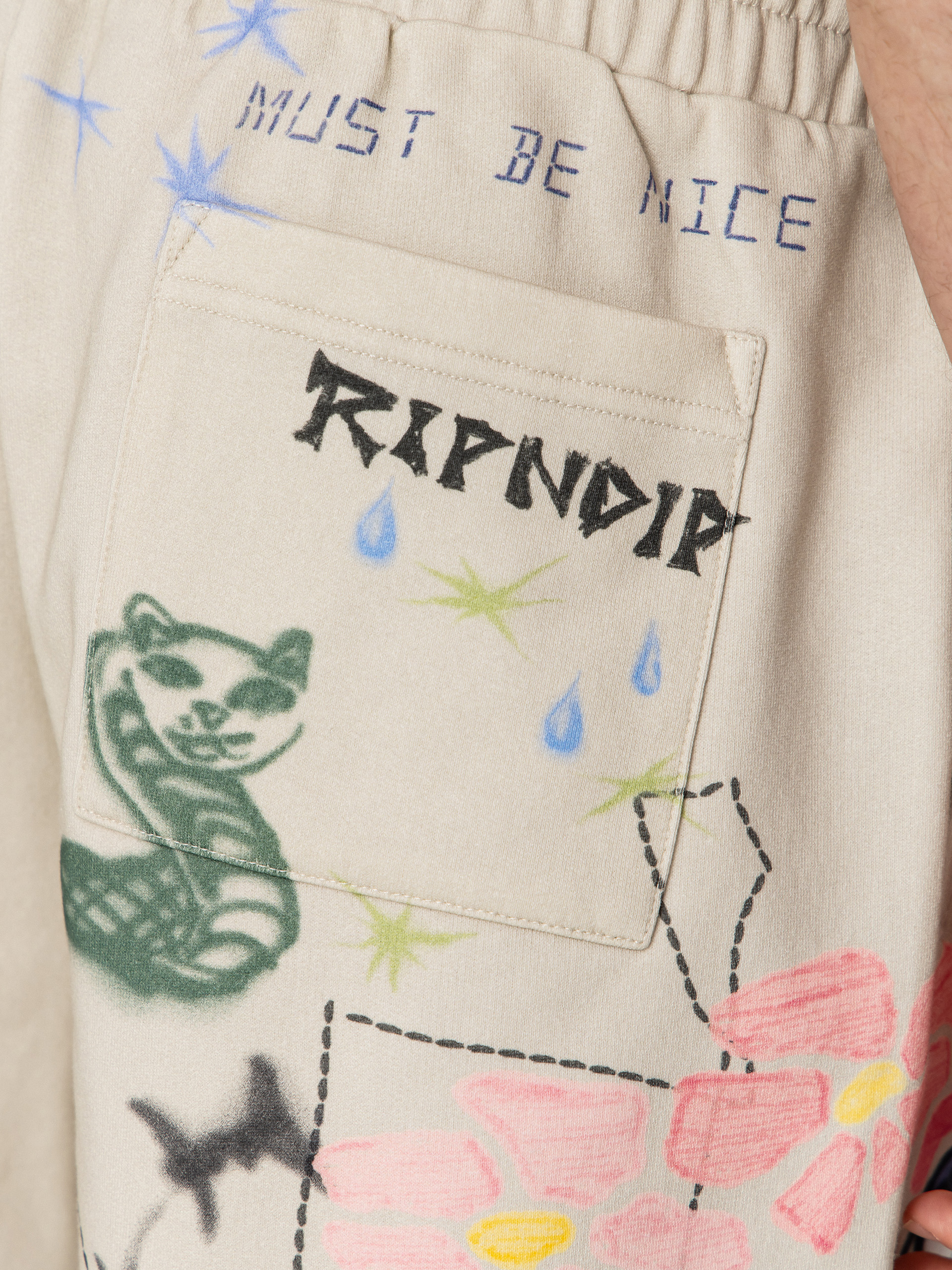 Pantaloni scurți RipNDip Goosebumps Raw Edge (bone)