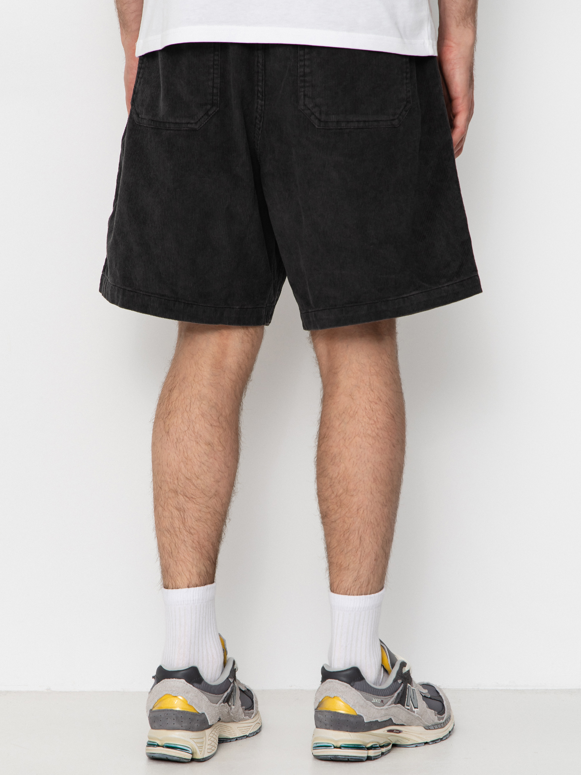 Pantaloni scurți OBEY Horizon (black faded wash)
