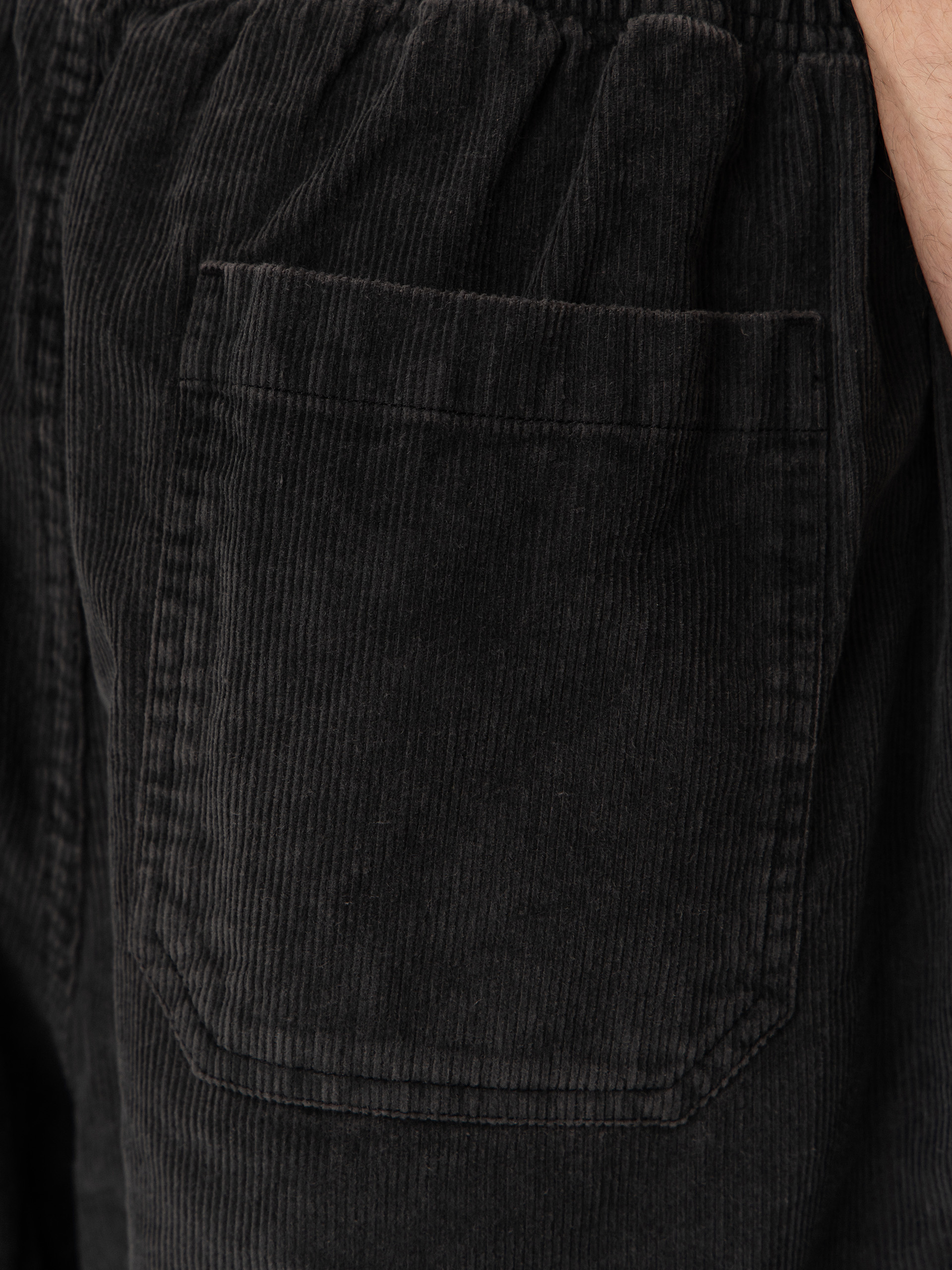 Pantaloni scurți OBEY Horizon (black faded wash)