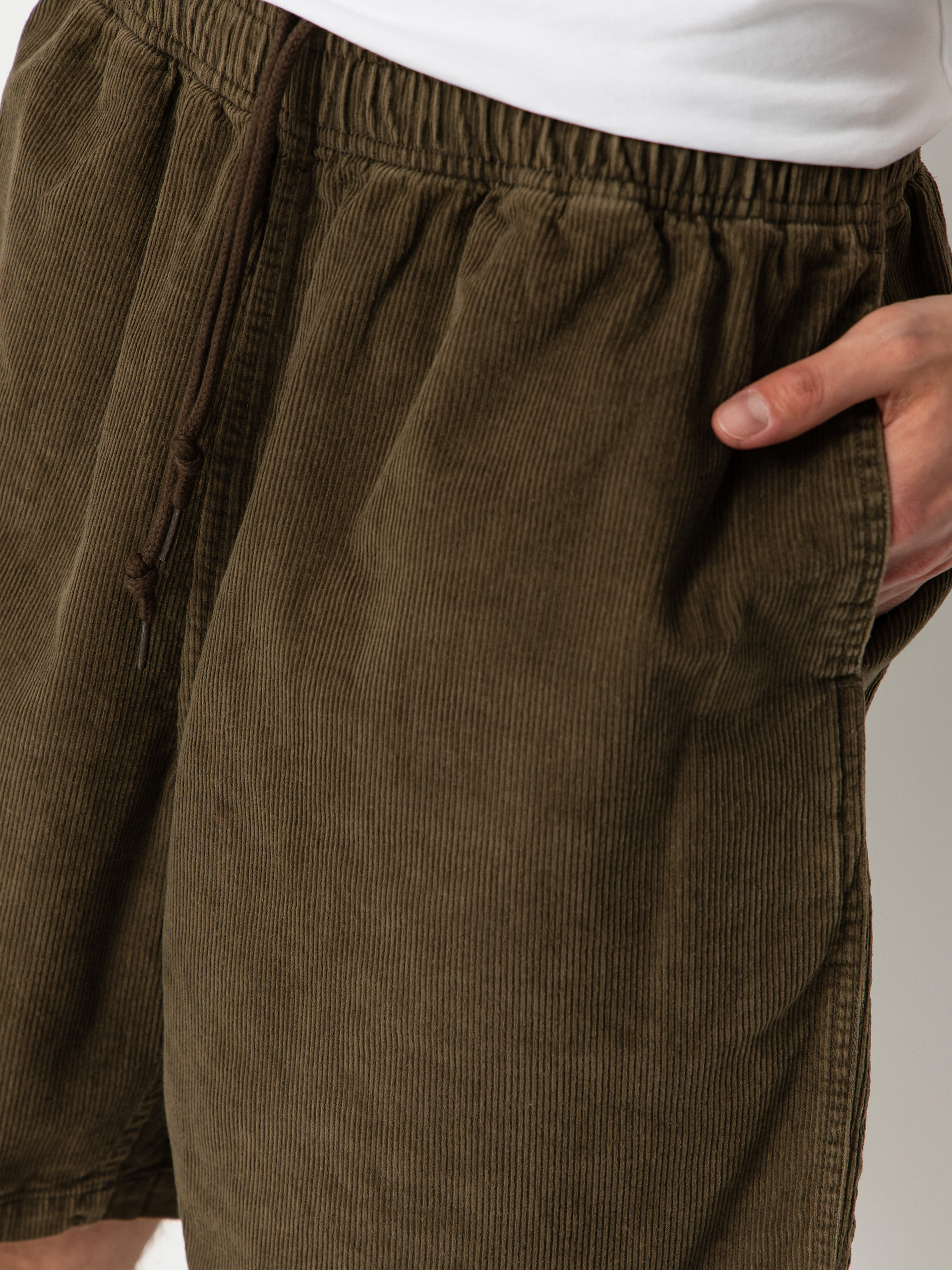 Pantaloni scurți OBEY Horizon (canteen faded wash)