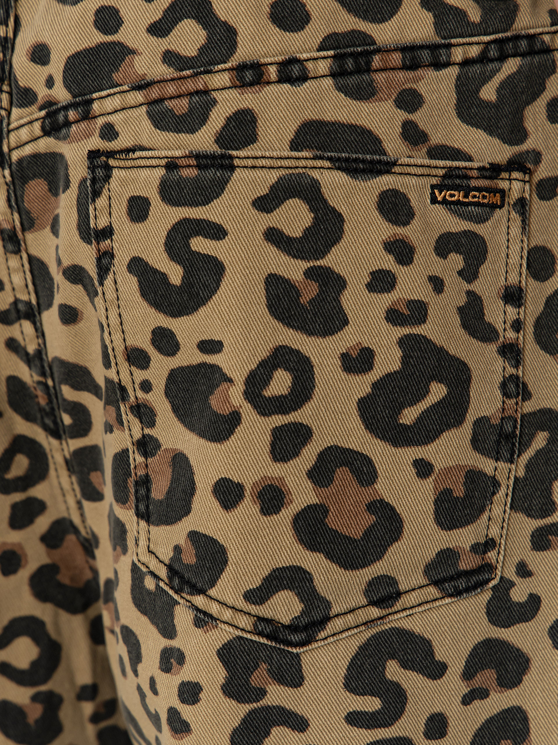 Pantaloni scurți Volcom Chillow 24 (cheetah)