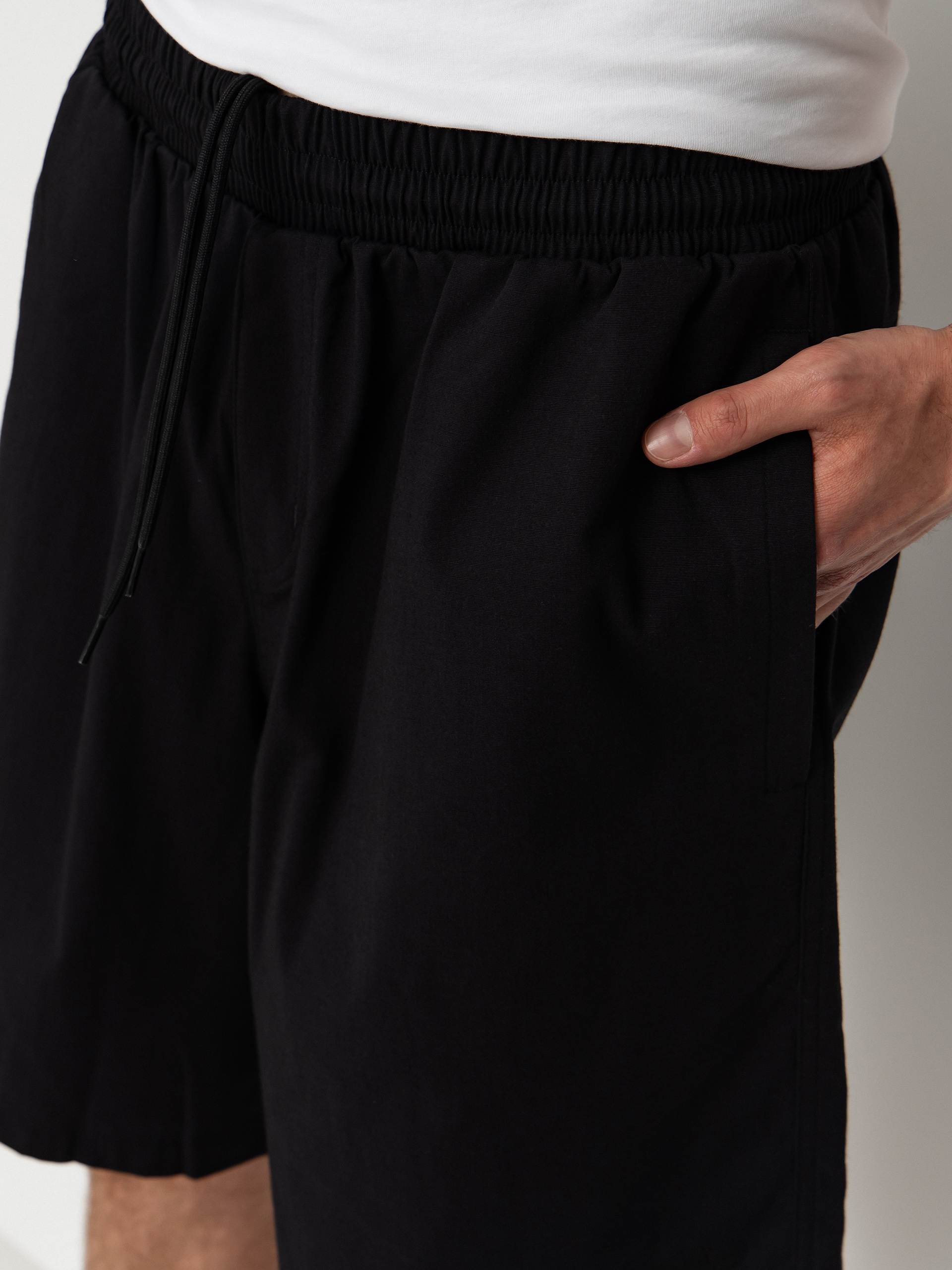 Pantaloni scurți adidas Skate (black)