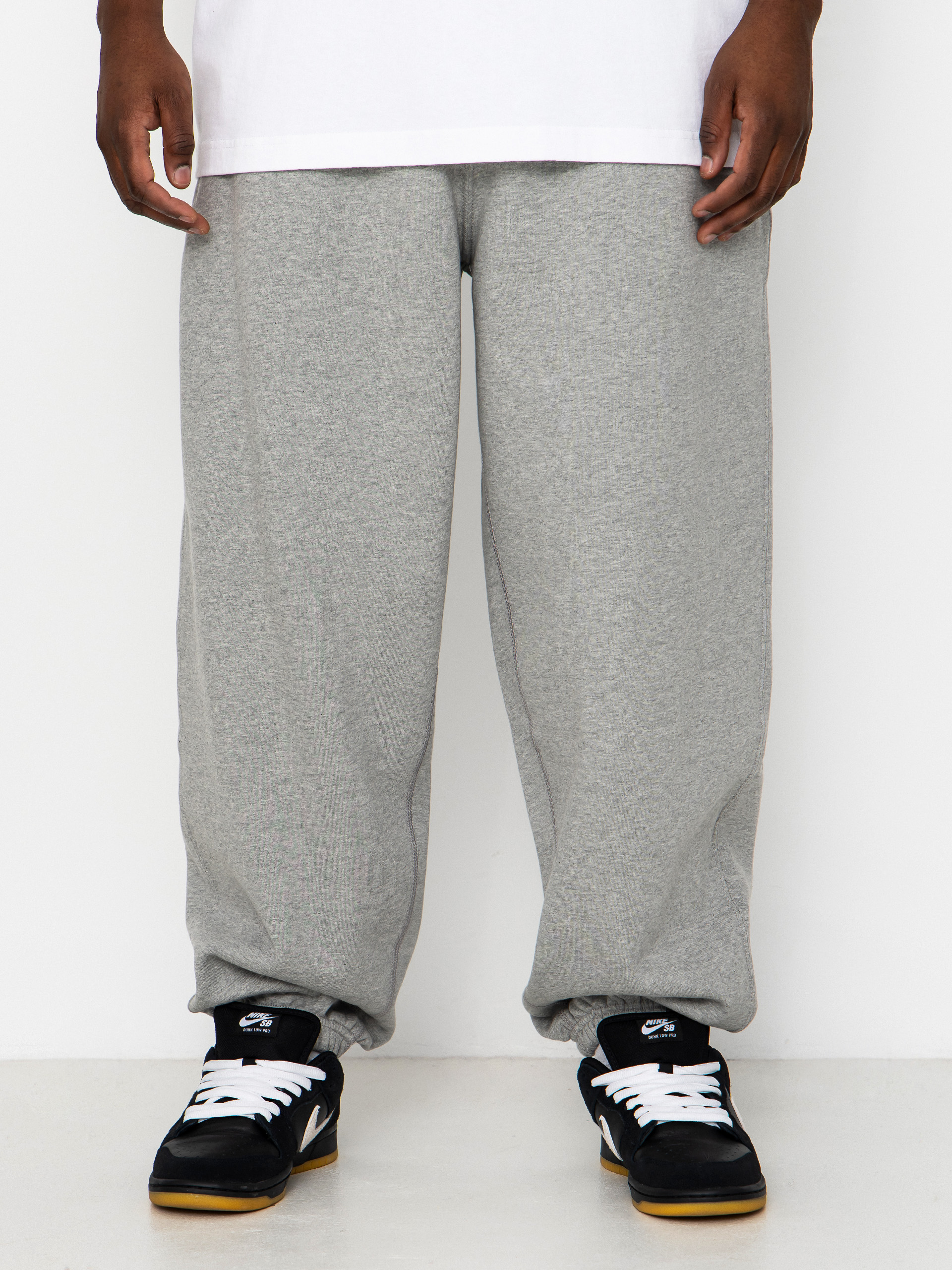 Pantaloni Nike SB Solo Swoosh (dk grey heather/lt smoke grey/white)