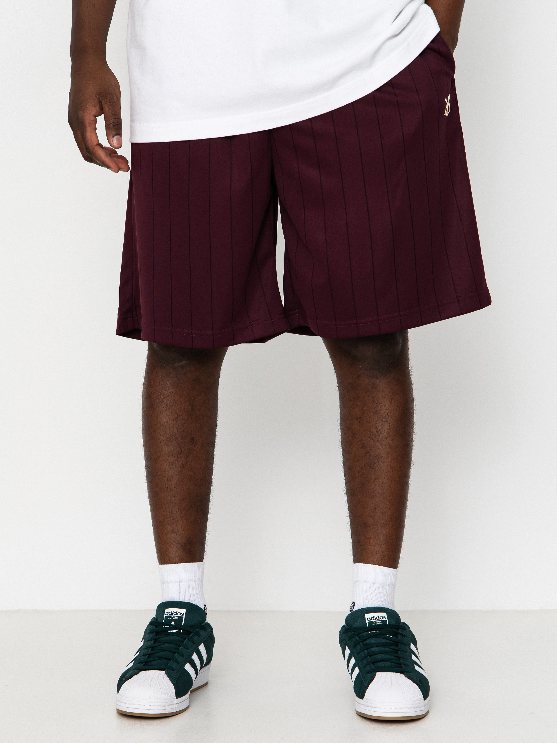 Pantaloni scurți Karl Kani Insignia Shadow Pinstripe Soccer (red)