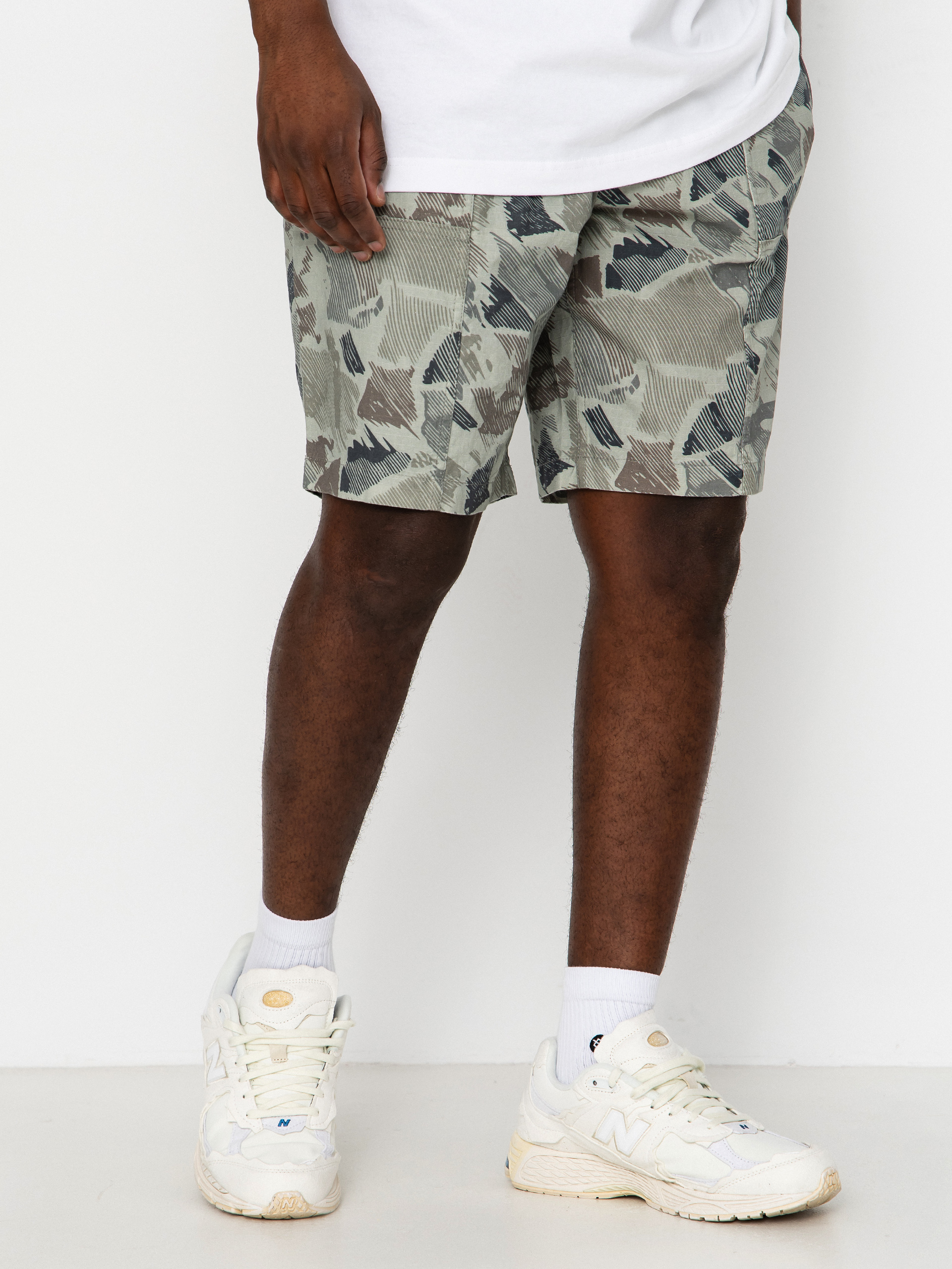 Pantaloni scurți Santa Cruz Clyde (woodcut camo)