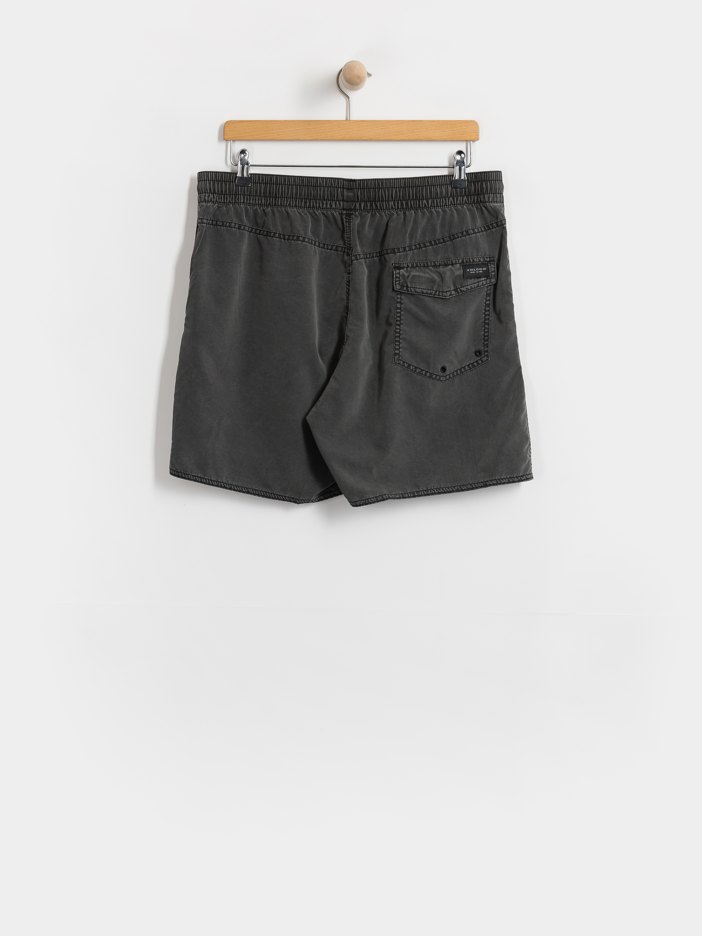 Pantaloni scurți Volcom Center Trunk 17 (black)