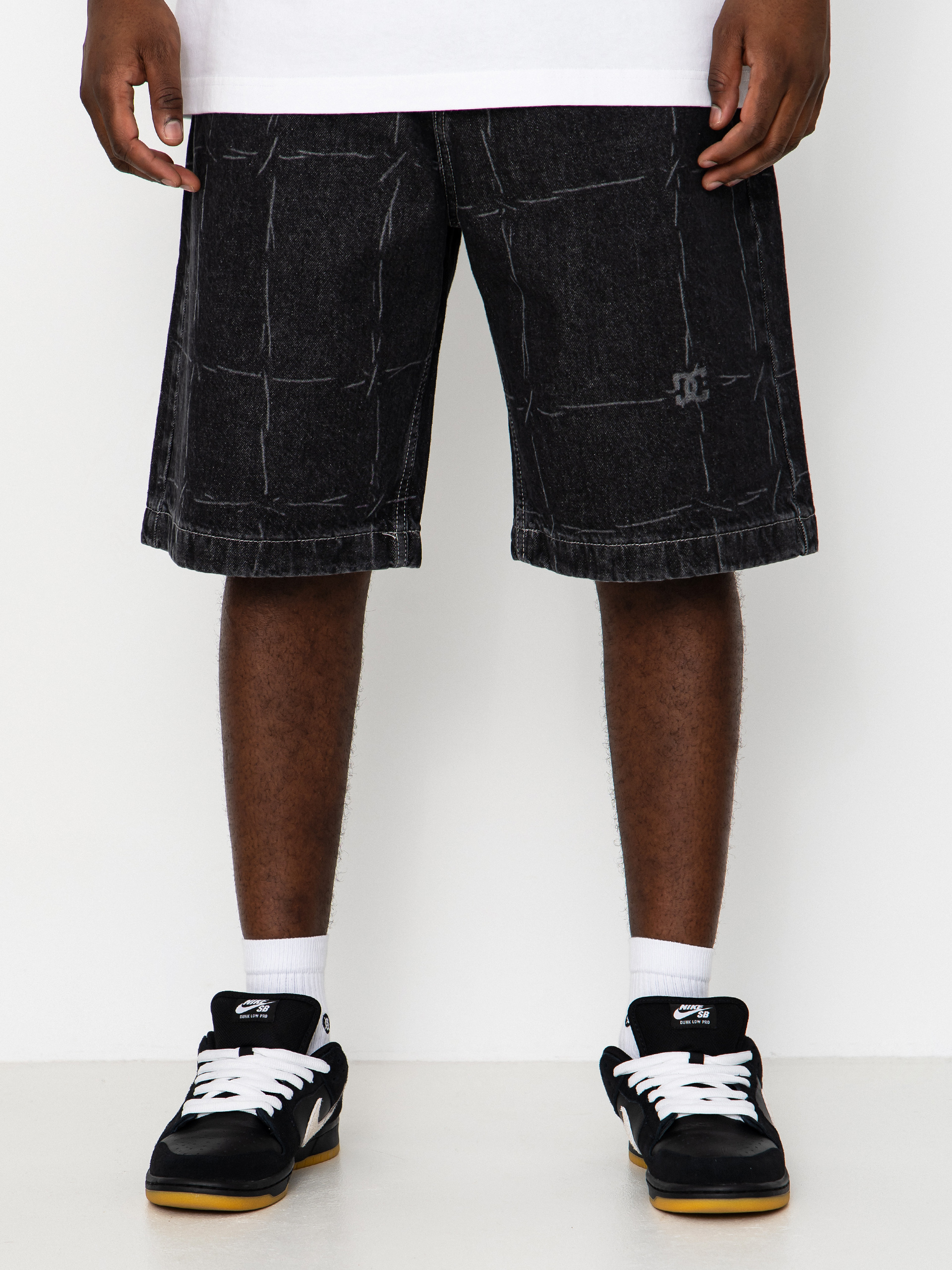 Pantaloni scurți DC Baggy Denim (wired 32 black)