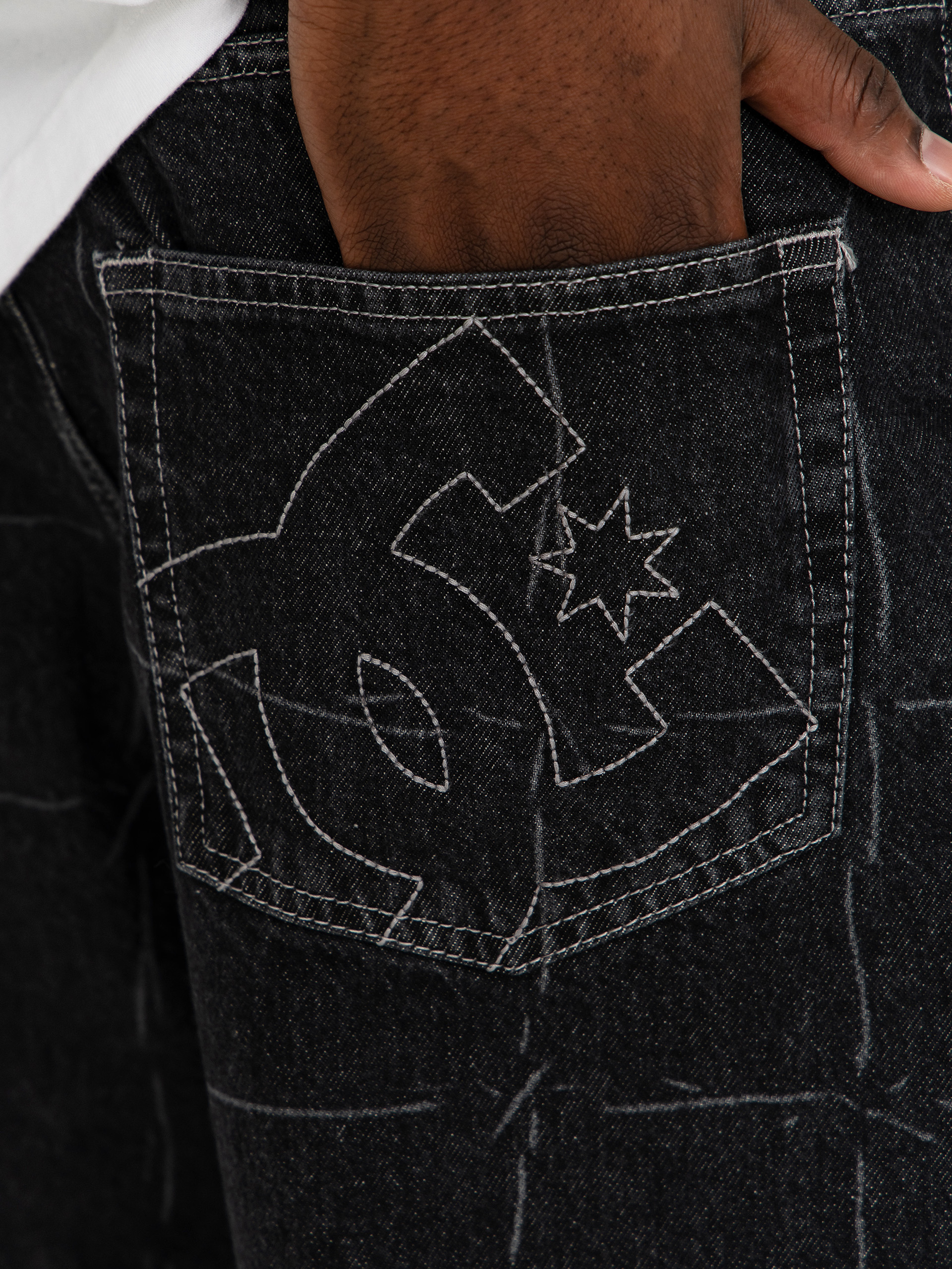 Pantaloni scurți DC Baggy Denim (wired 32 black)