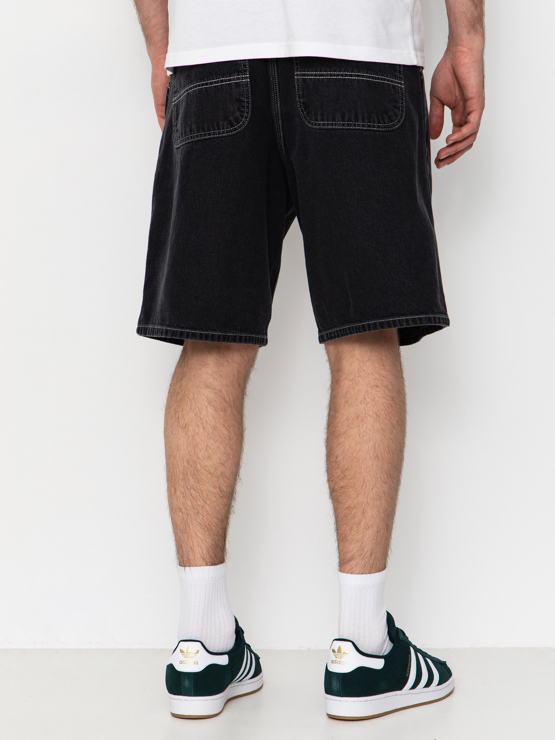 Pantaloni scurți Carhartt WIP Simple (black heavy stone wash)