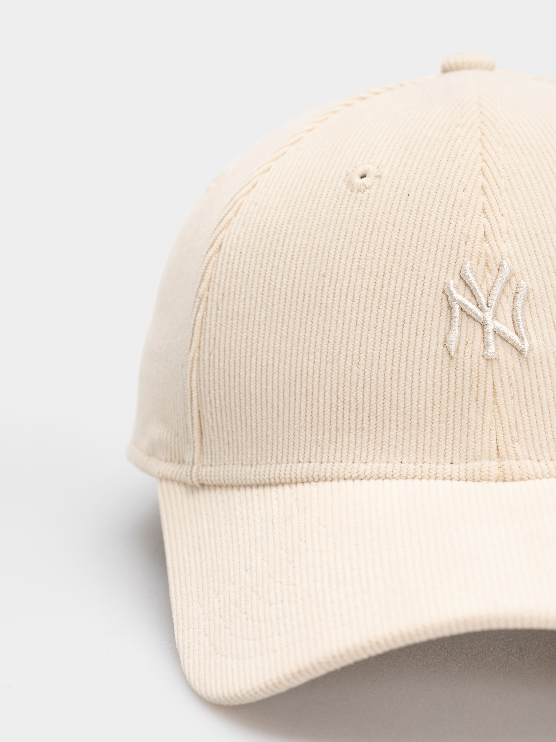 Șapcă New Era Mini Cord 9Forty New York Yankees Wmn (light cream)