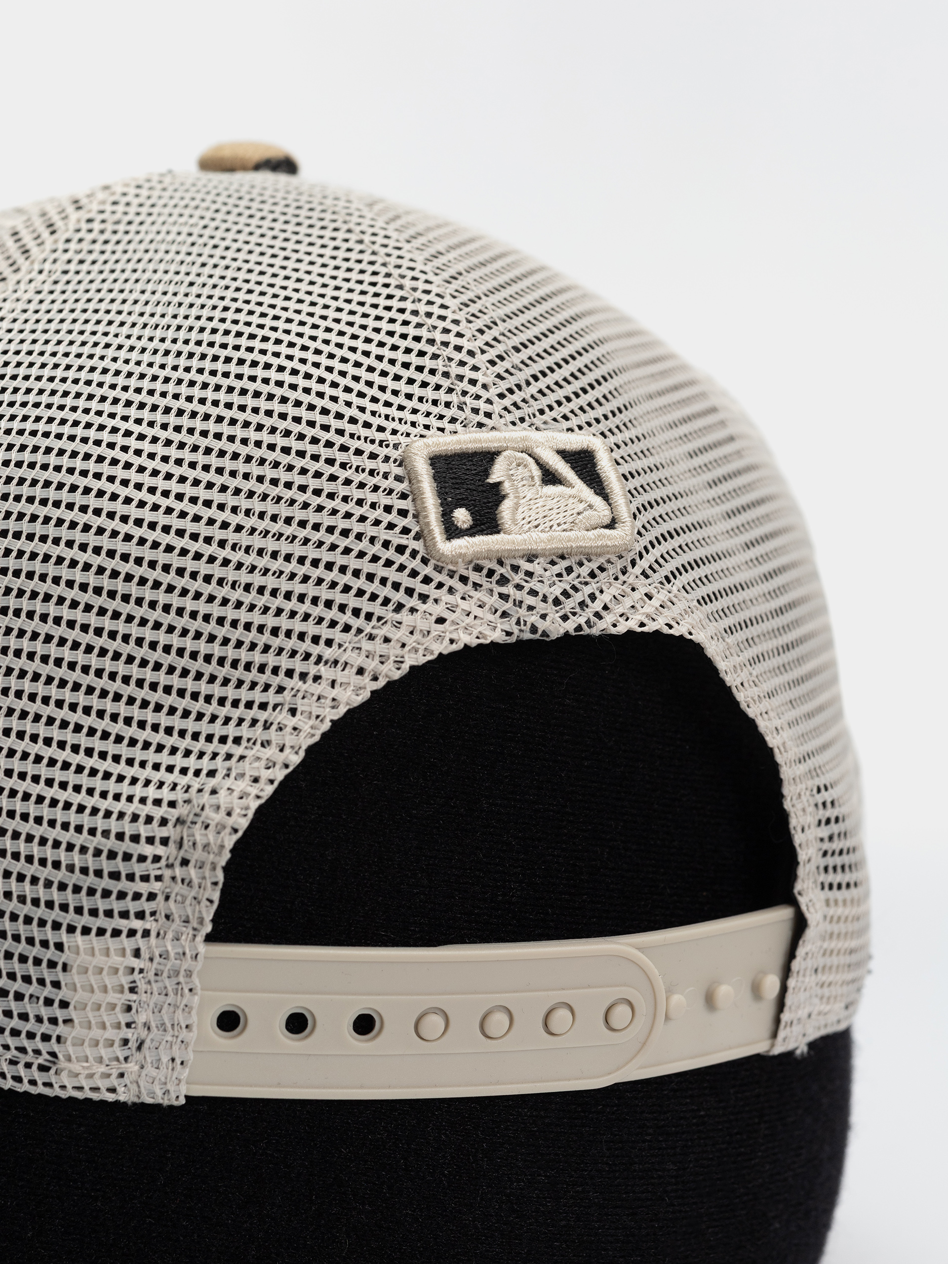 Șapcă New Era Leopard 9Forty Mc New York Yankees Wmn (camo leo)