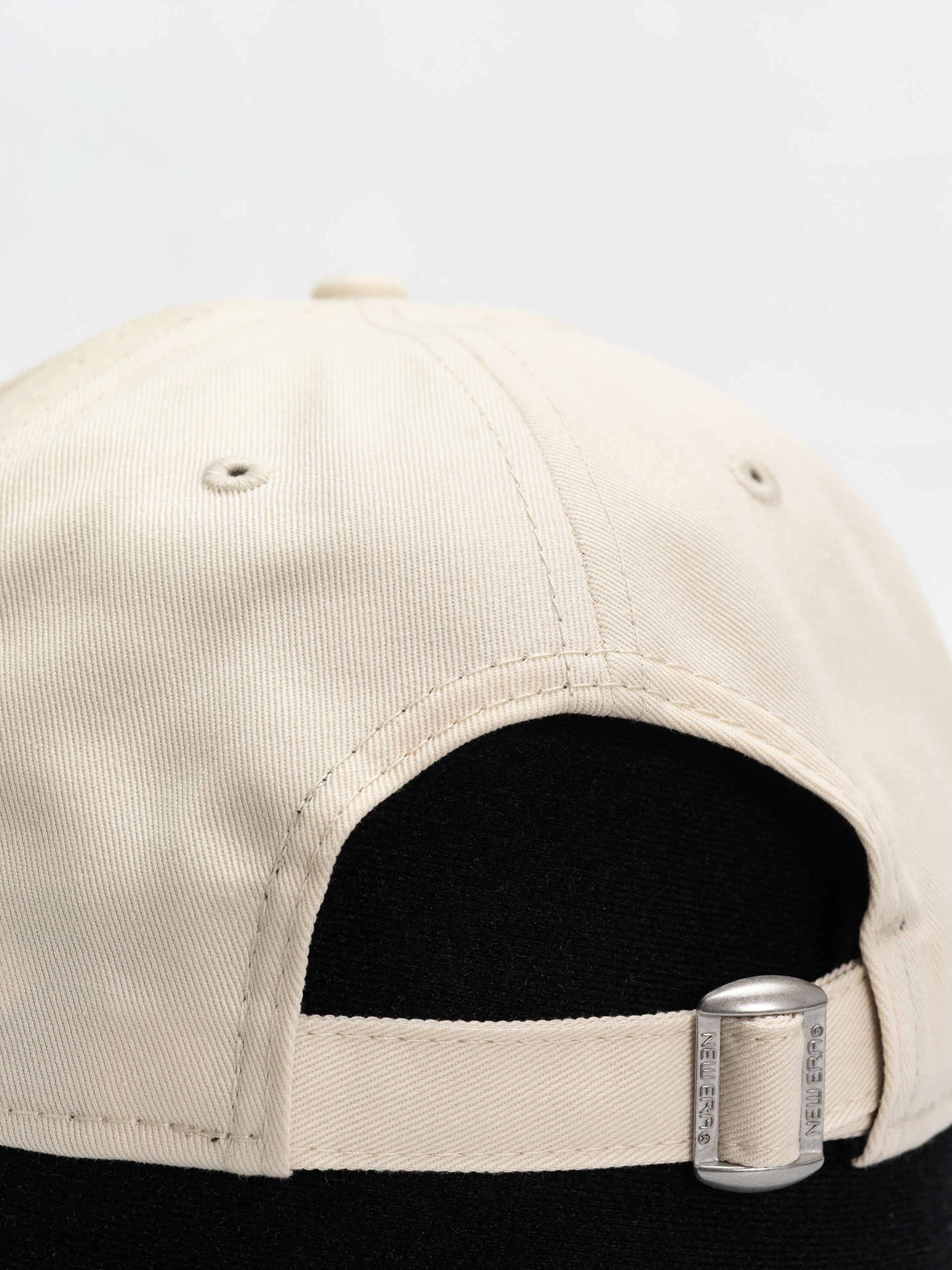 Șapcă New Era Floral Icon 9Forty New York Yankees Wmn (light cream)