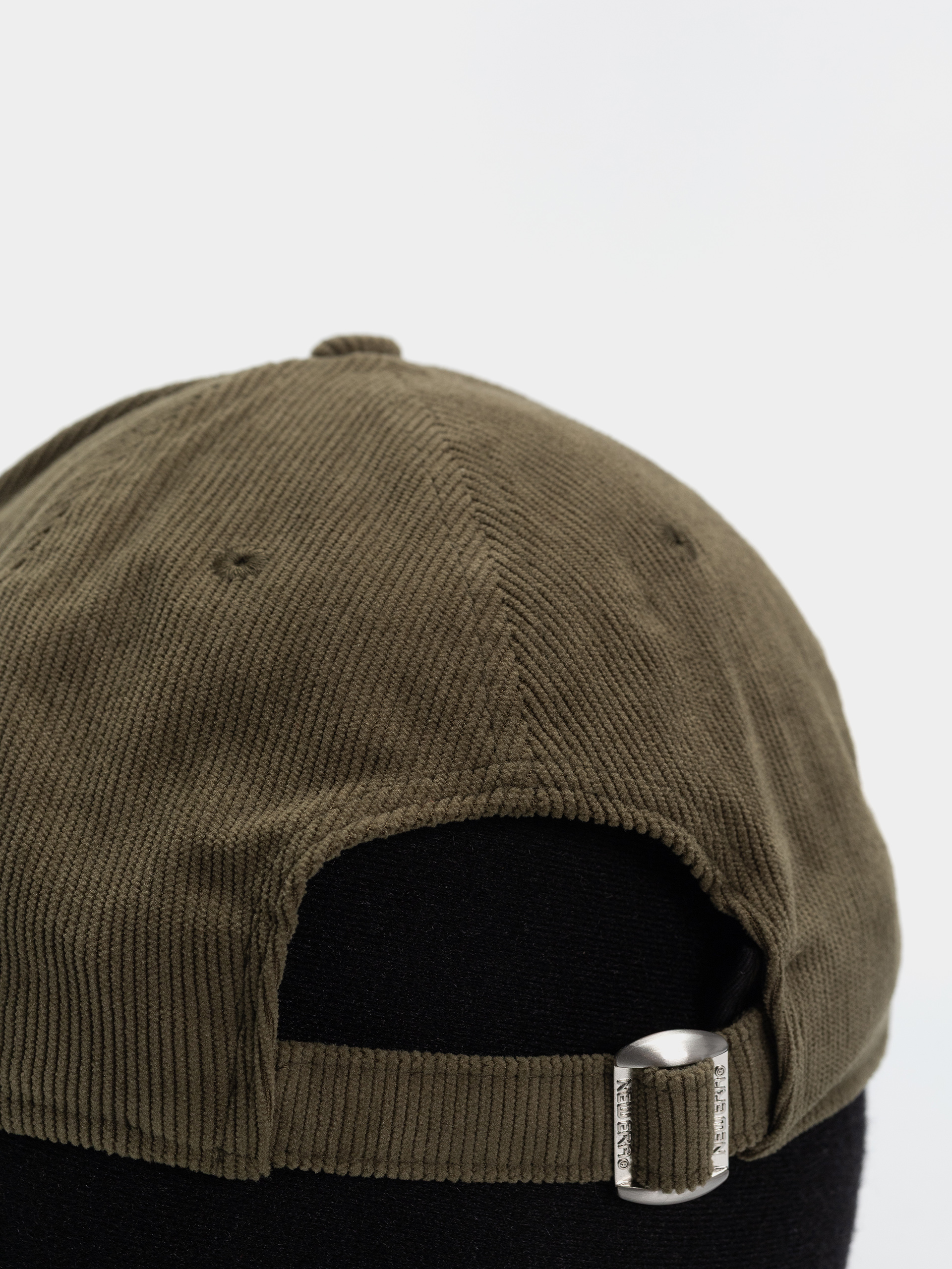 Șapcă New Era Soft Cord 9Forty New York Yankees (olive)