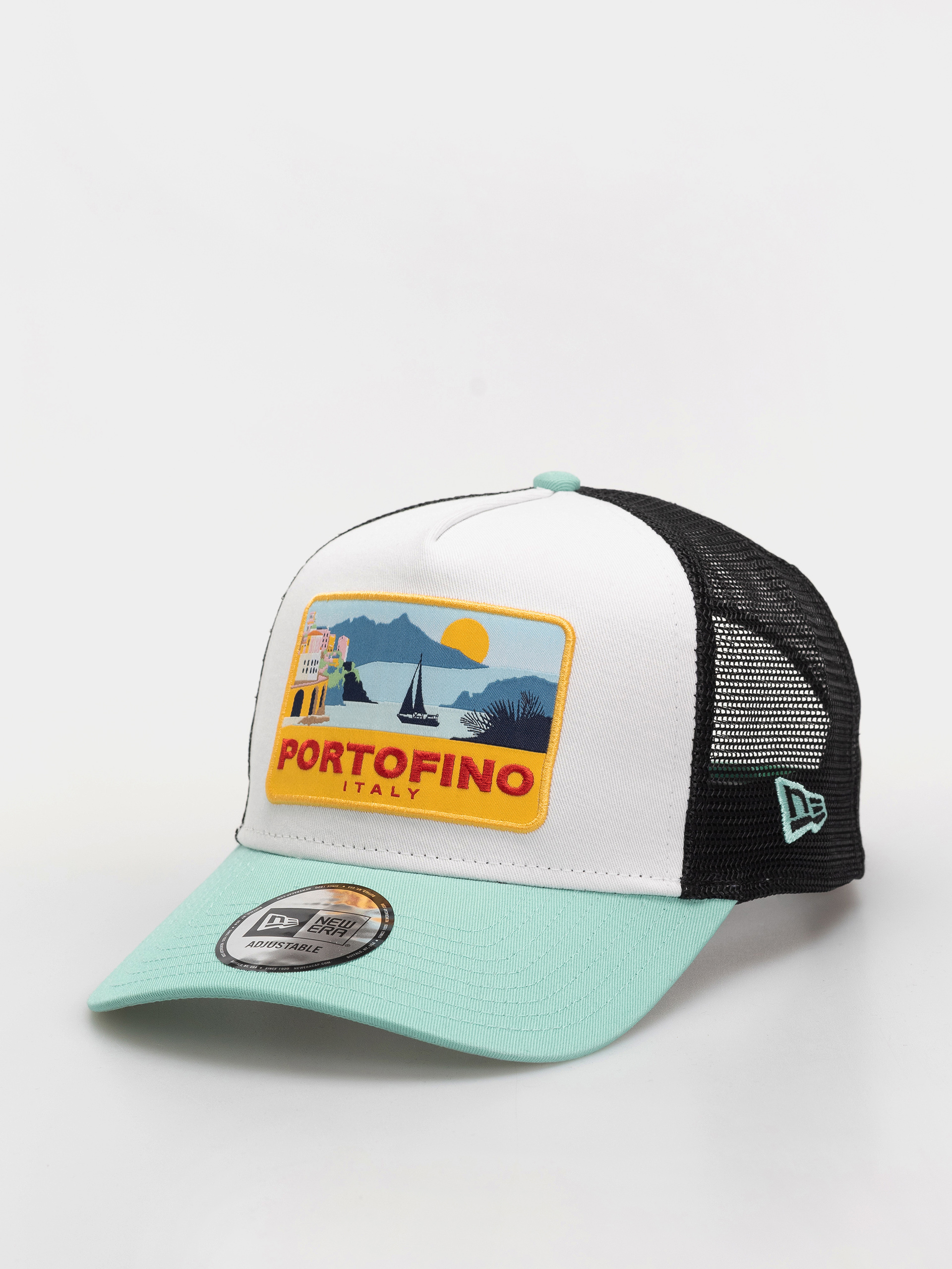 u0218apcu0103 New Era Location Patch Trucker (green/white)