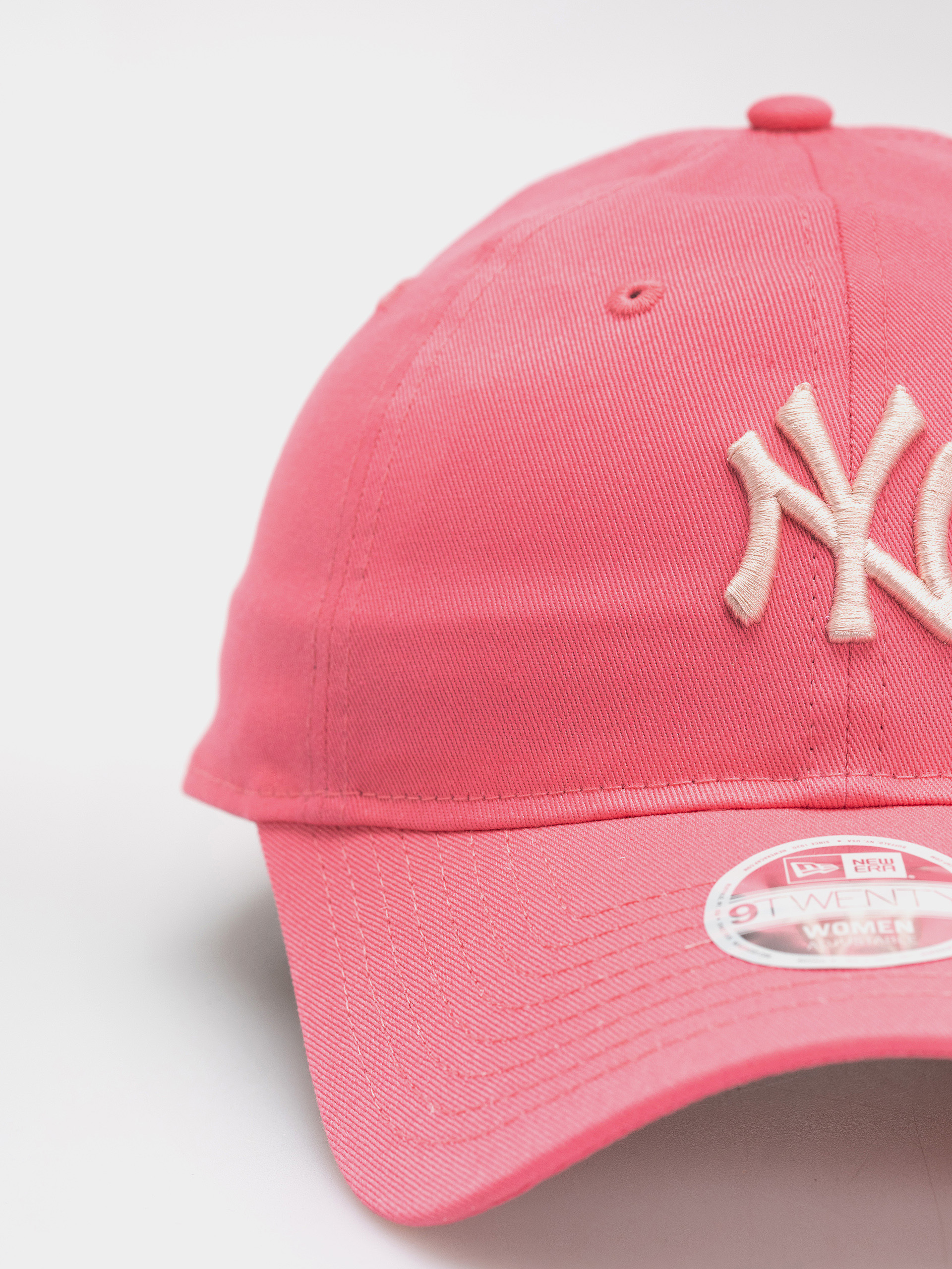Șapcă New Era Le Midi 9Twenty New York Yankees Wmn (pink)