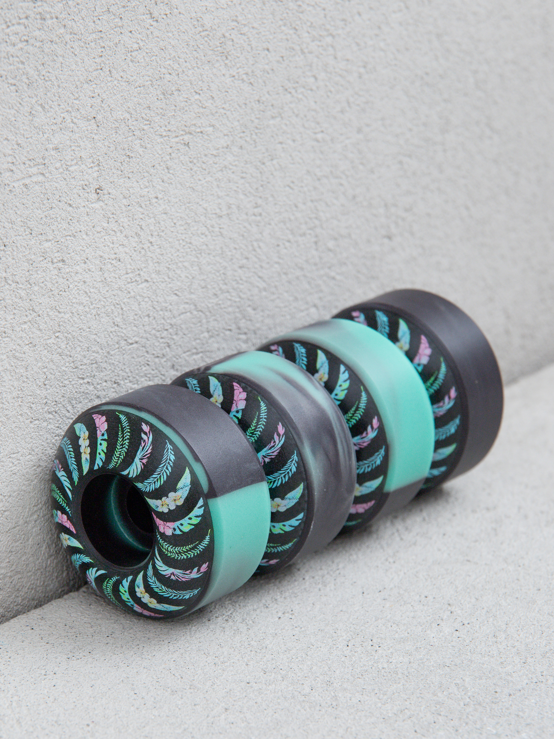 Role Spitfire F4 99D Teamm Floral Classic (teal/black swirl)