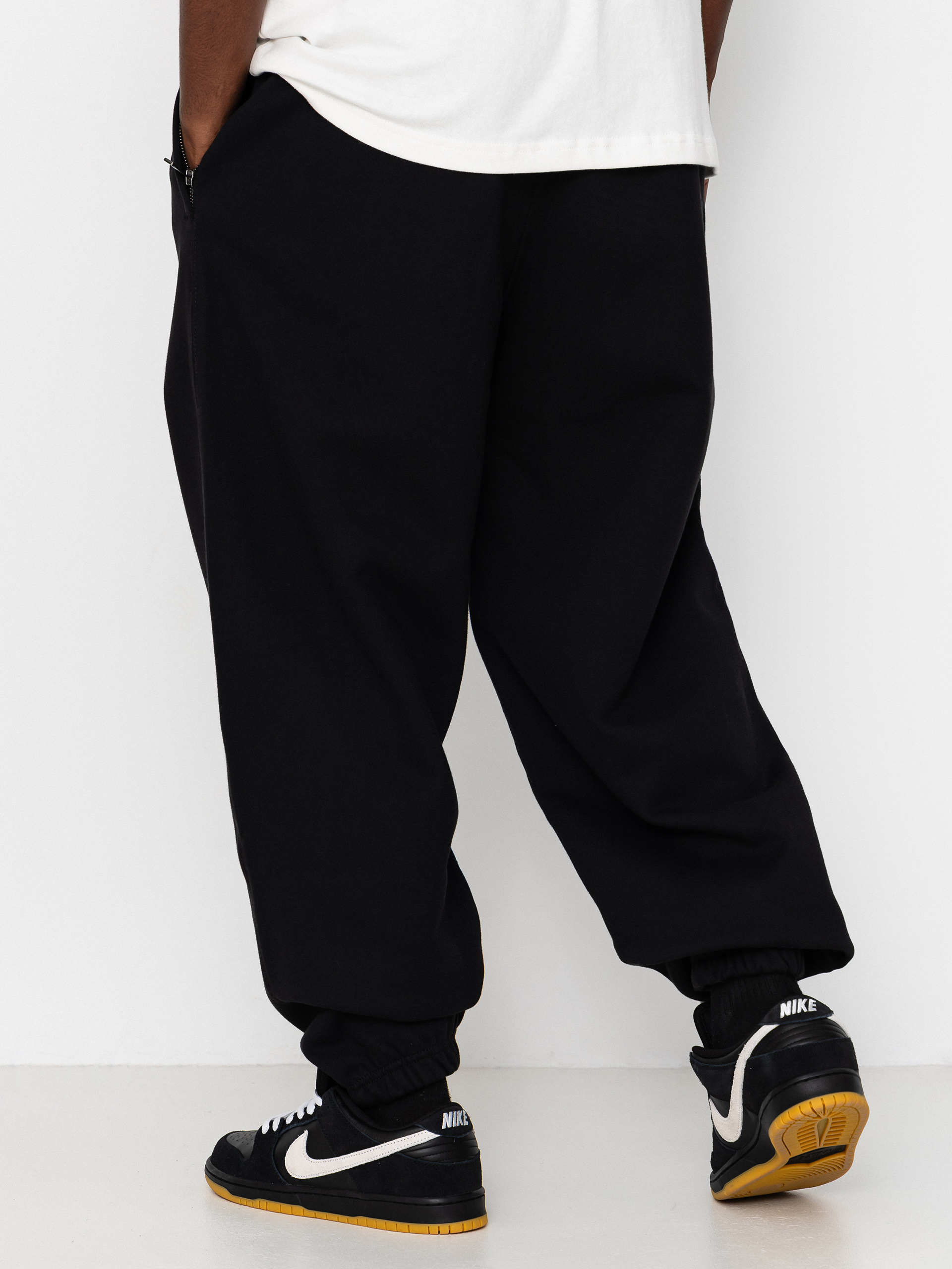 Pantaloni Nike SB Solo Swoosh (black/black/white)