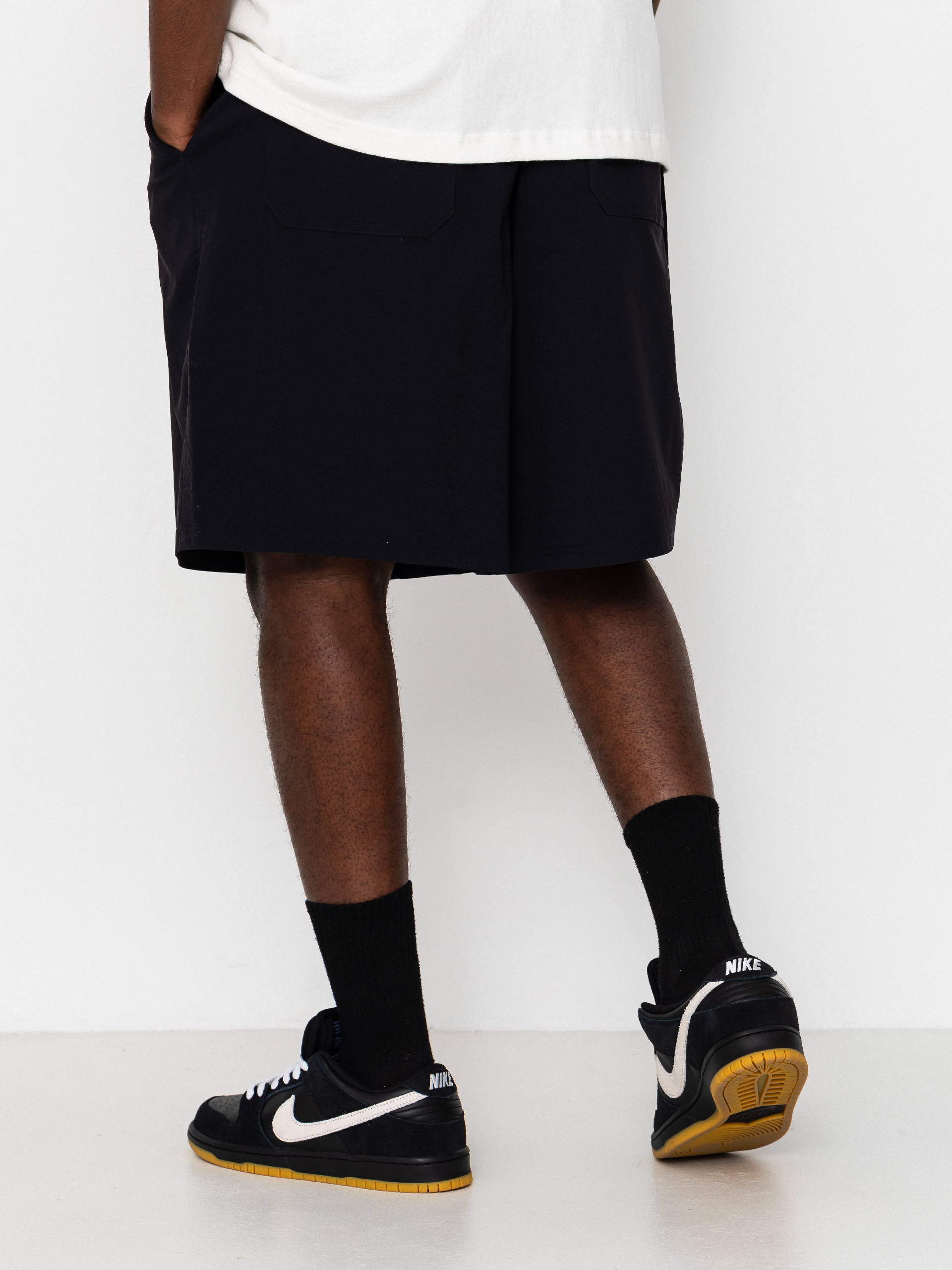 Pantaloni scurți Nike SB 9er (black/white)