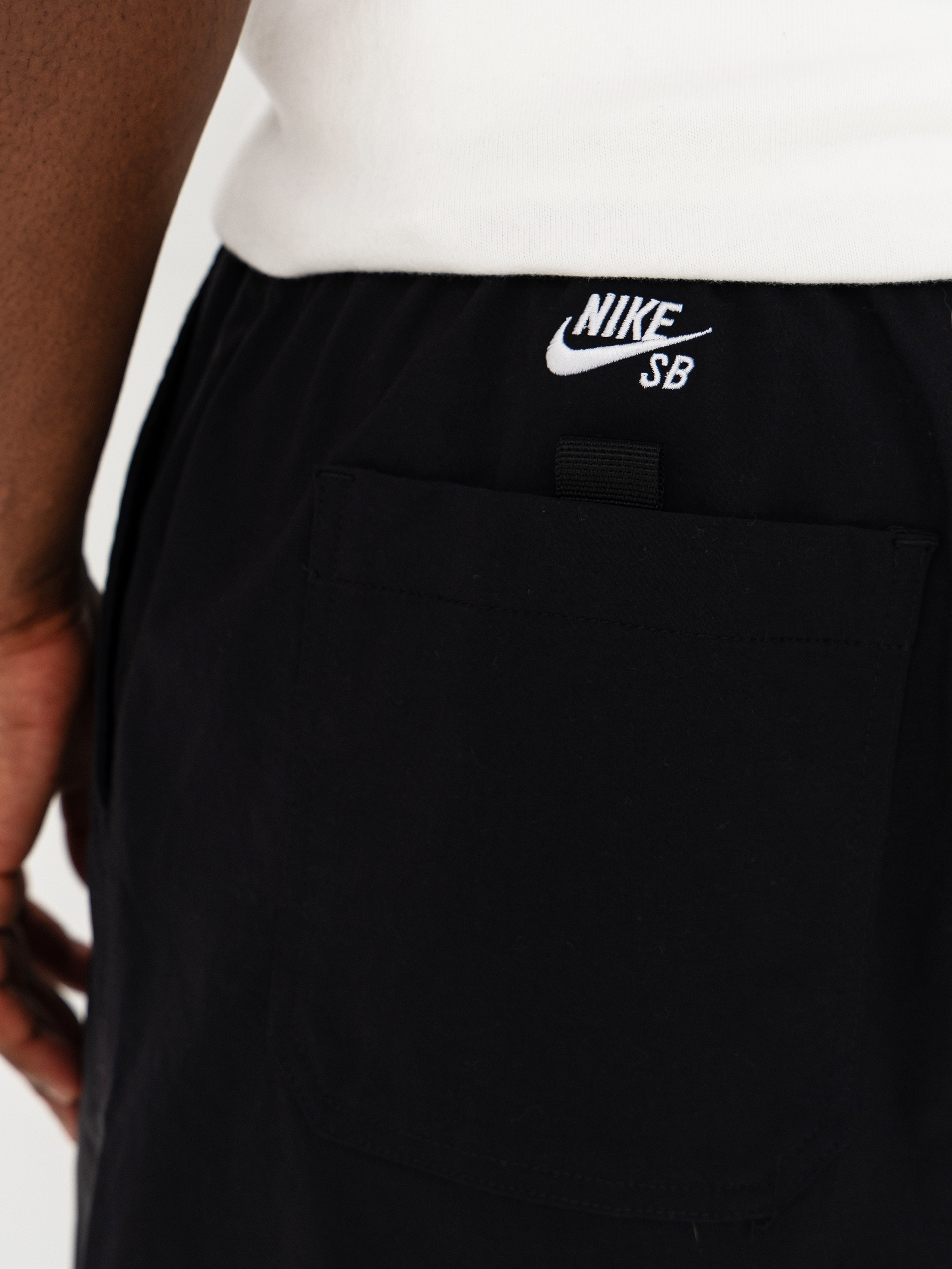 Pantaloni scurți Nike SB 9er (black/white)