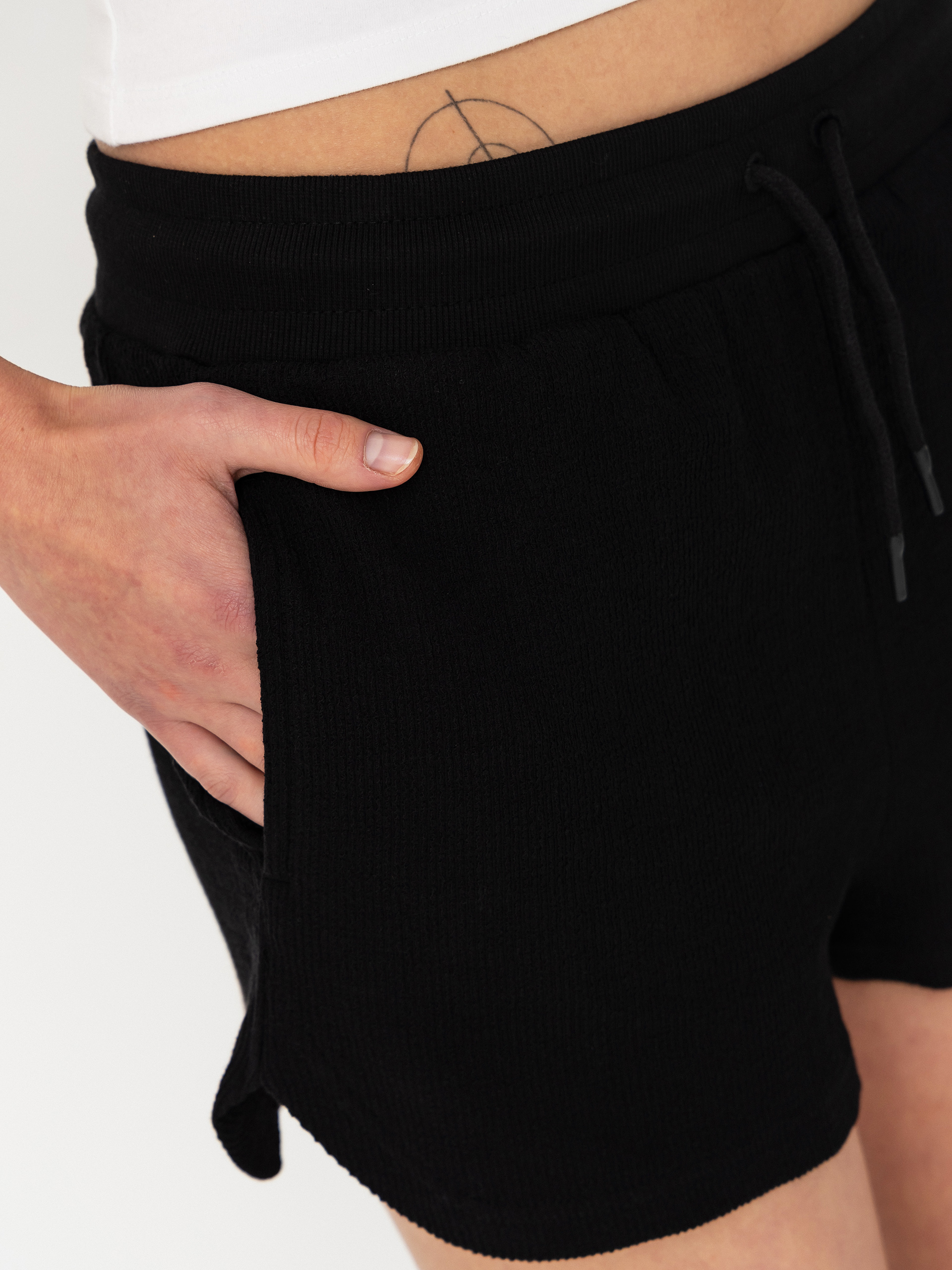 Pantaloni scurți Volcom Sweeterry Wmn (black)