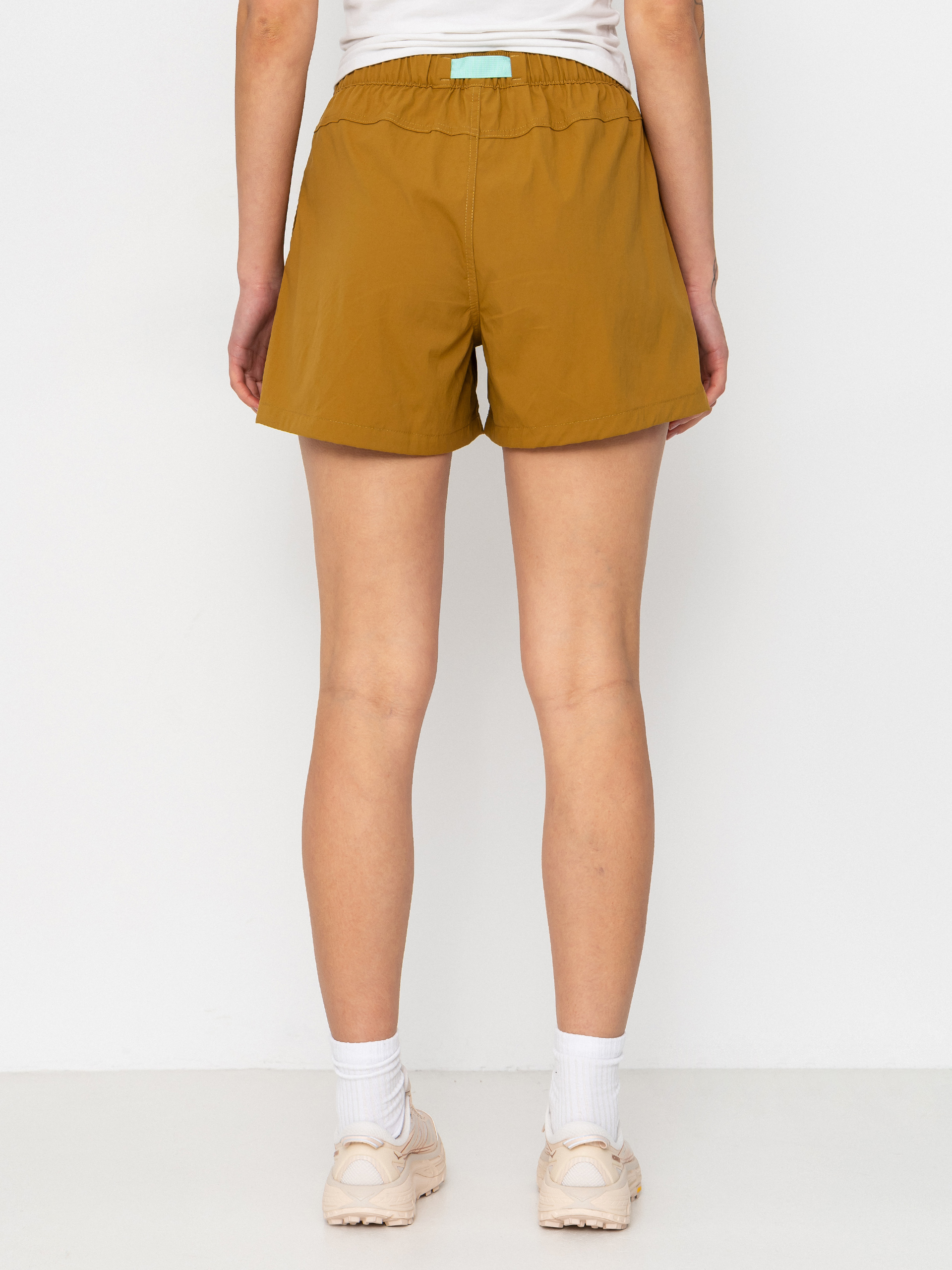 Pantaloni scurți Patagonia Outdoor Everyday Wmn (bobcat brown)
