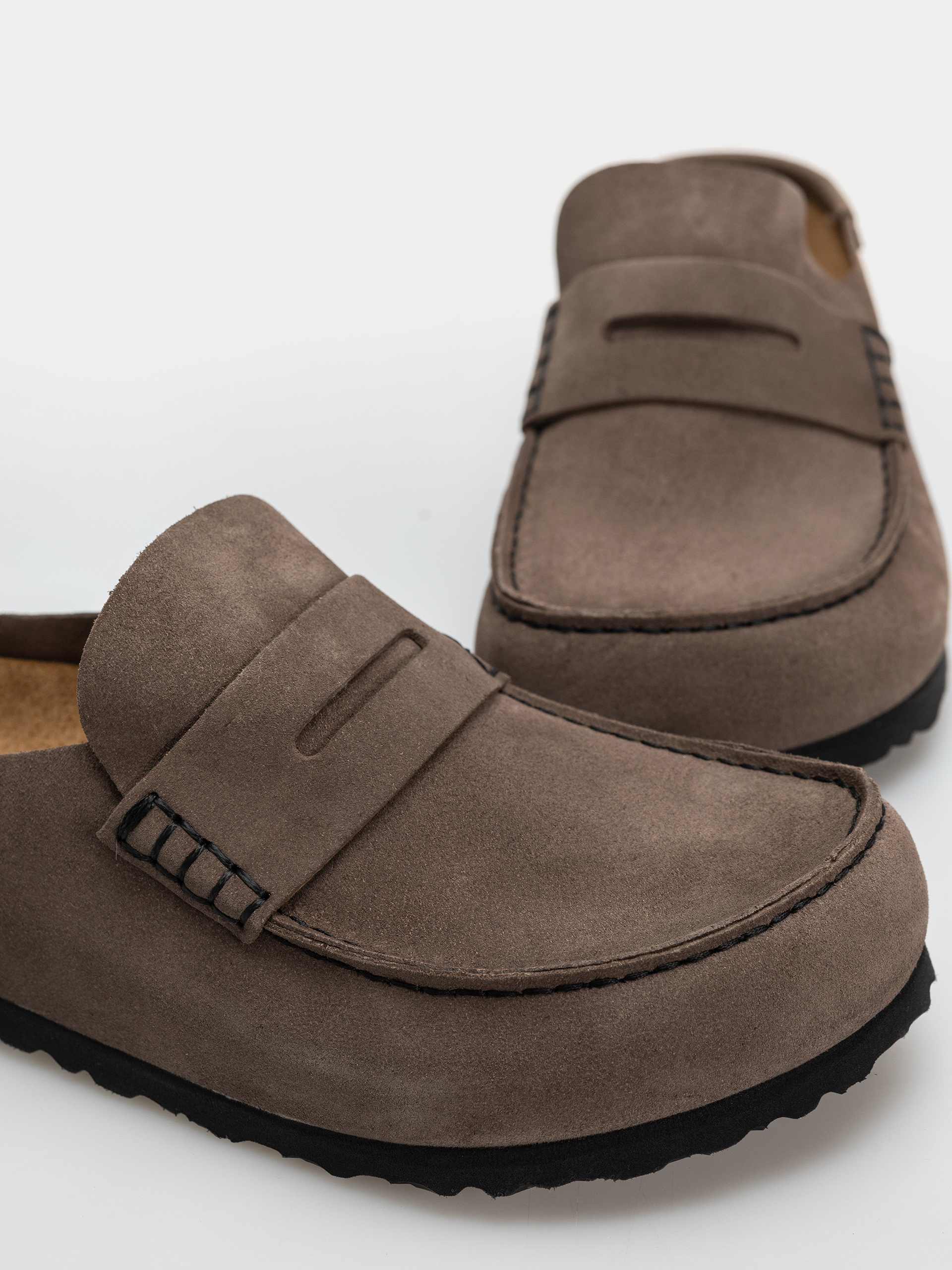 Șlapi Birkenstock Naples Wrapped Suede Leather Regular (concrete gray)
