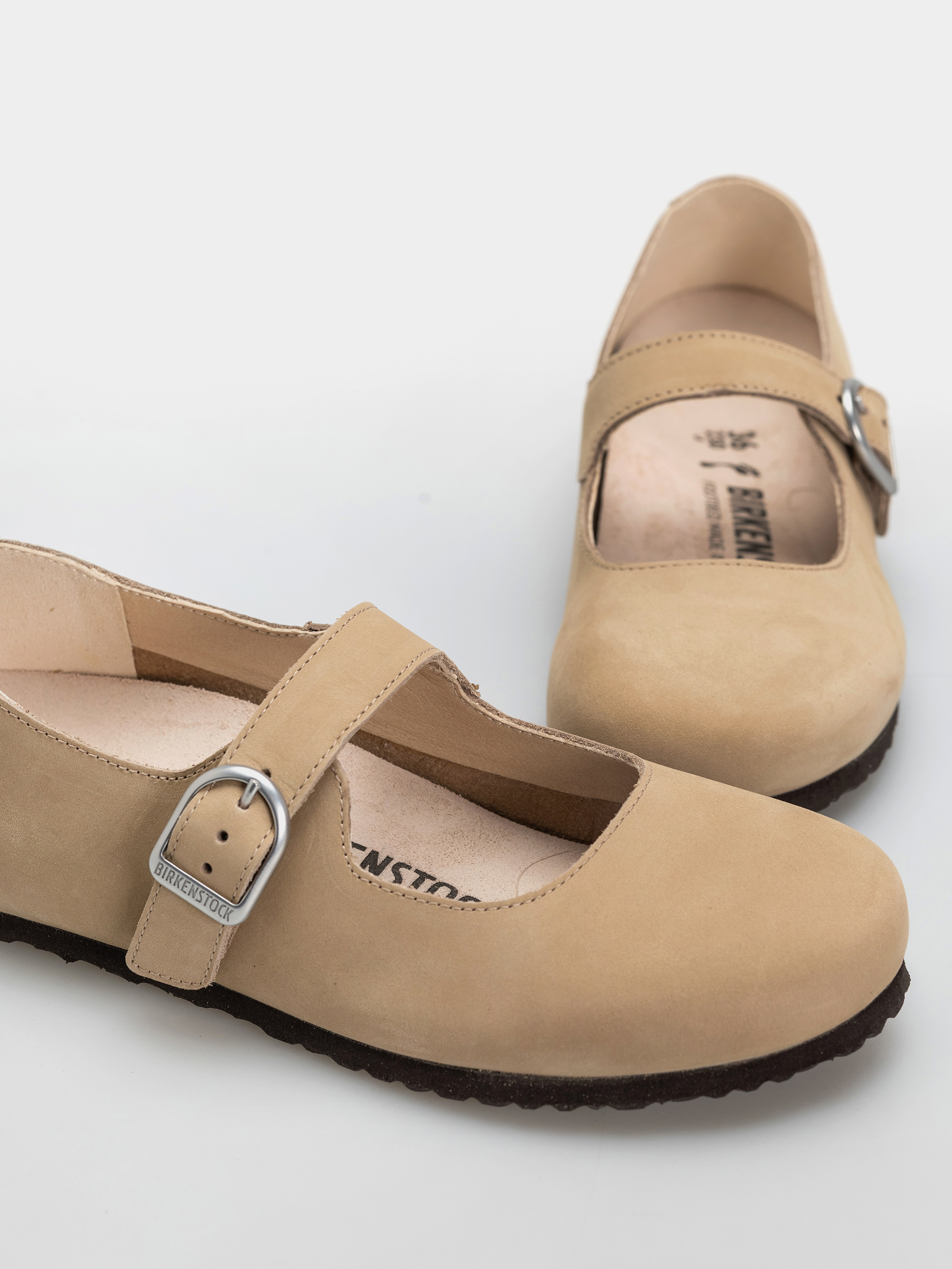 Șlapi Birkenstock Santa Clarita Nubuck Leather Narrow Wmn (sandcastle)