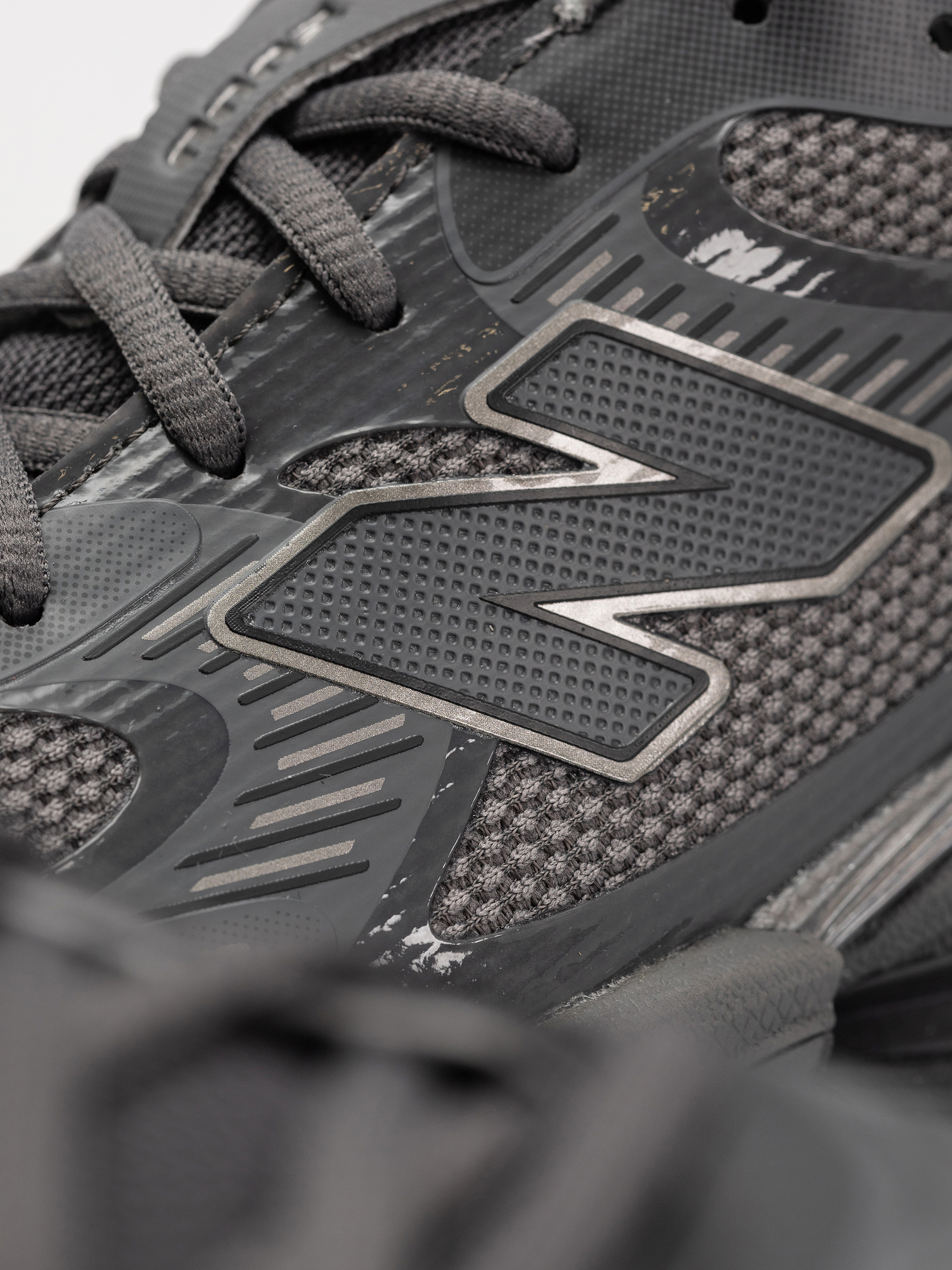 Pantofi New Balance 2000 (castlerock/castlerock)