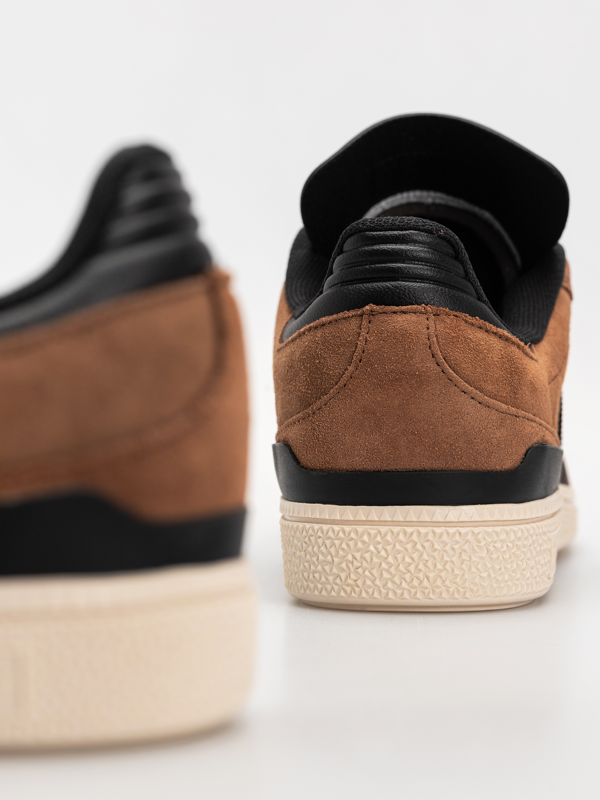 Pantofi adidas Busenitz (prebrn/cblack/cwhite)