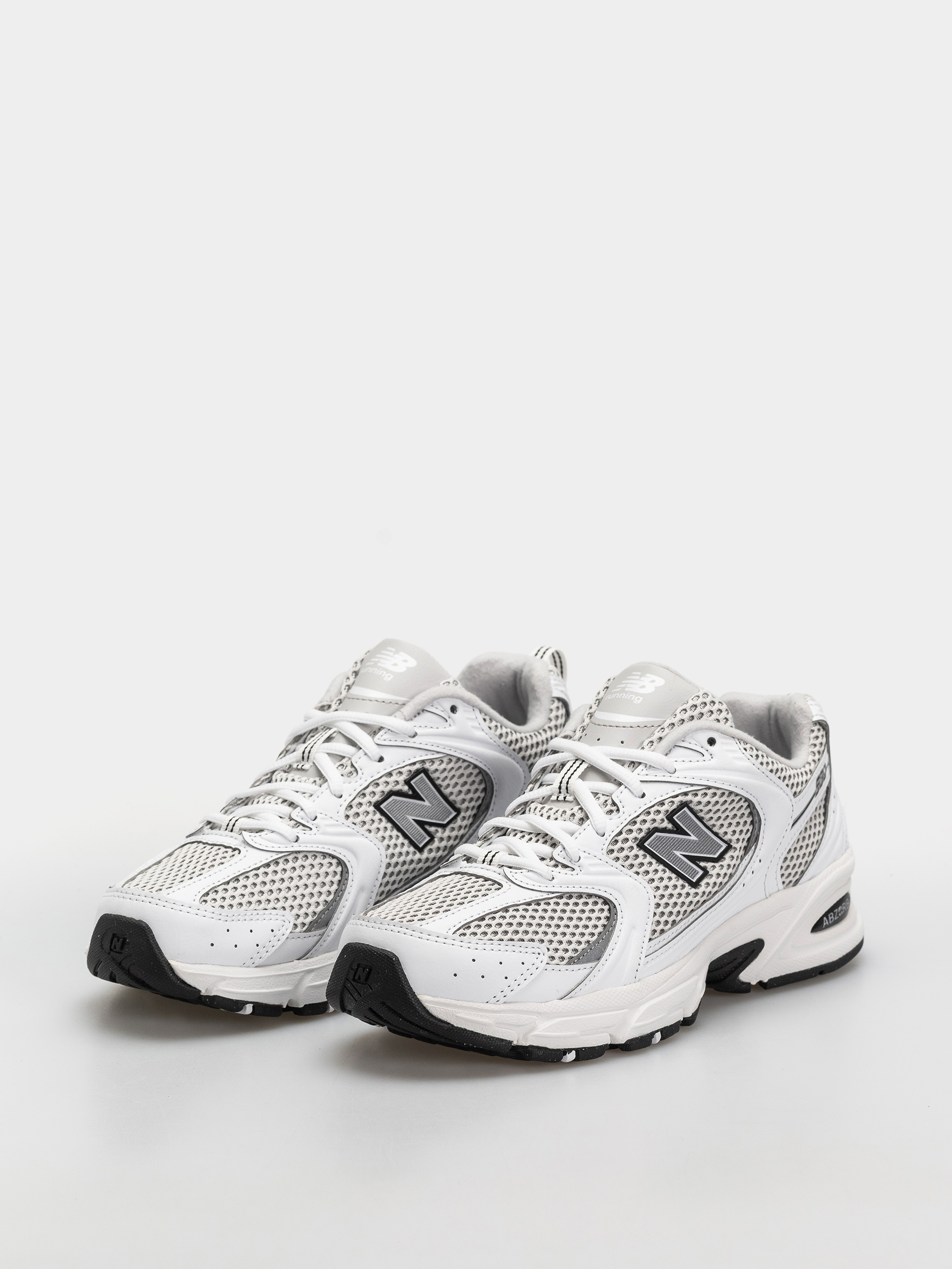 Pantofi New Balance 530 (white/silver metallic/black)