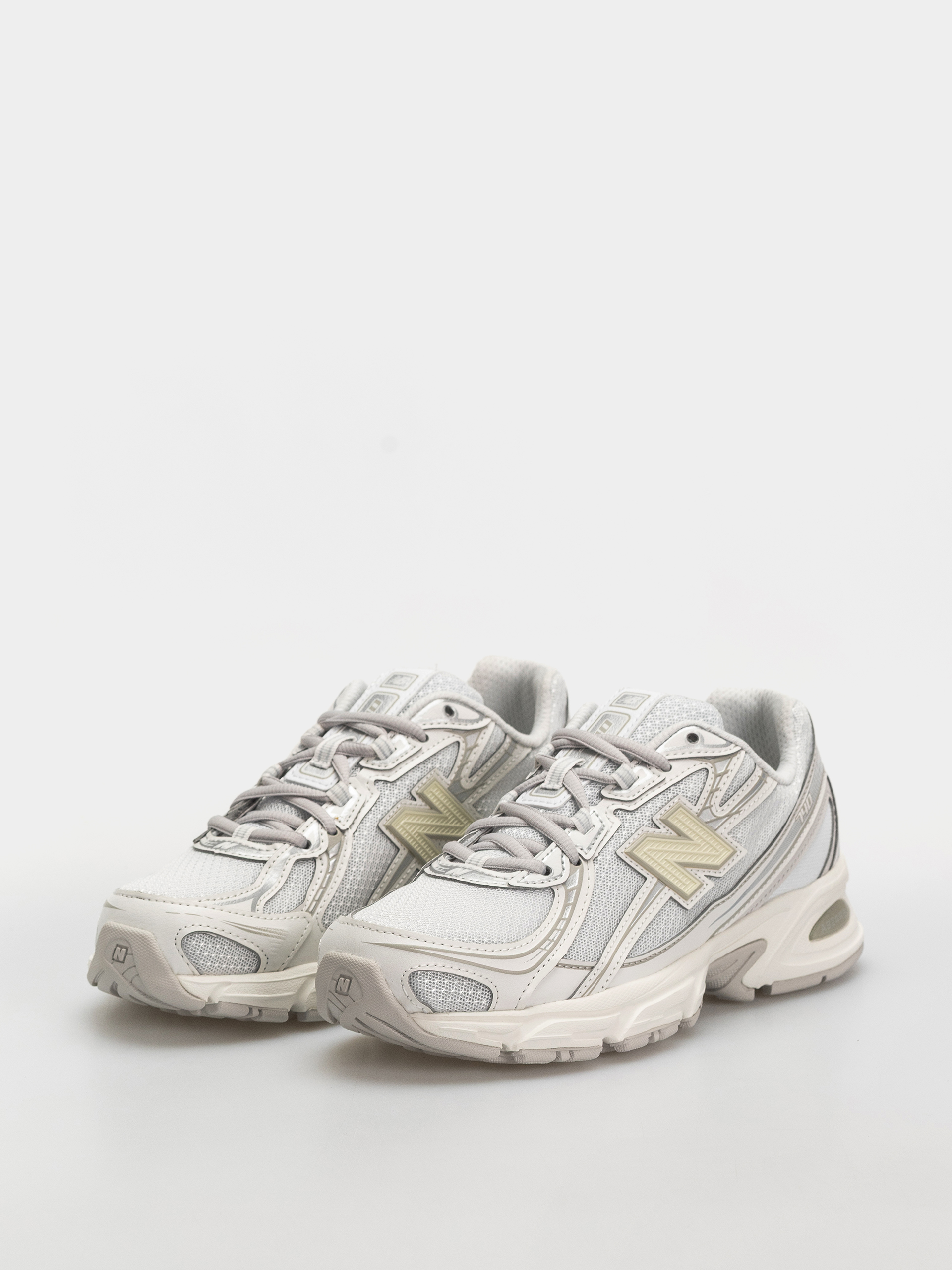 Pantofi New Balance 740 (white/silver metallic)