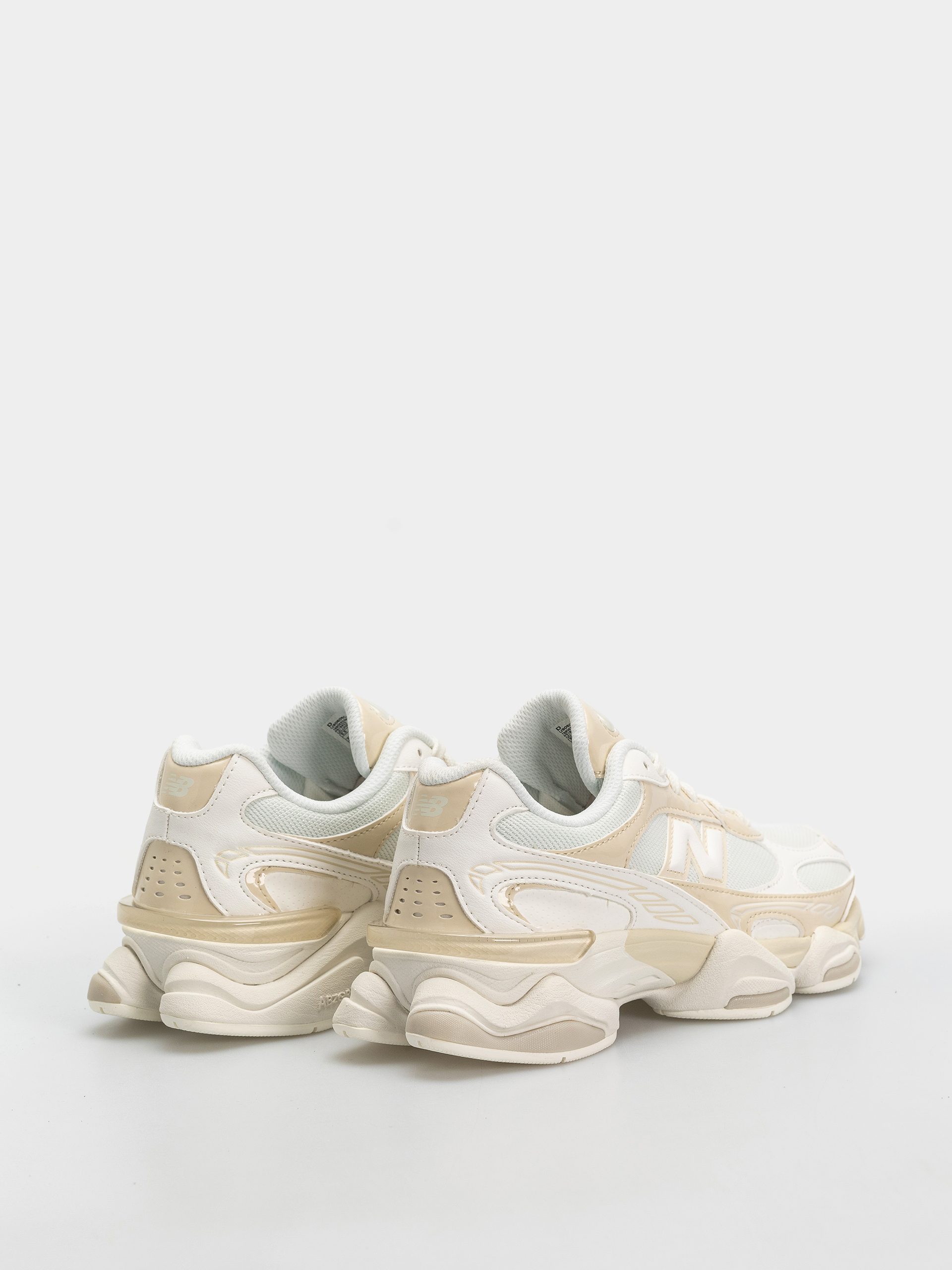 Pantofi New Balance 9060 (bone/sea salt)