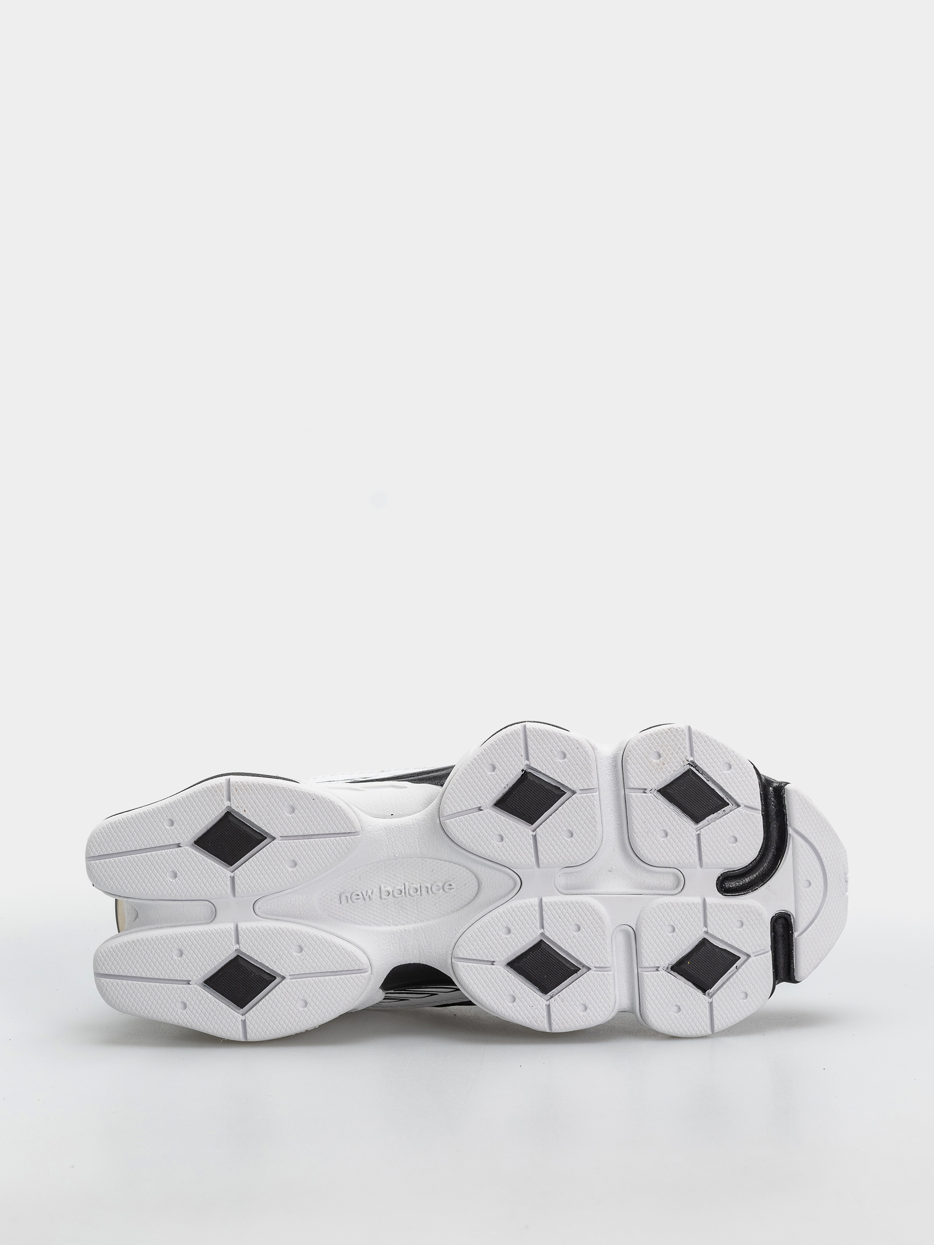 Pantofi New Balance 9060 (black/white)