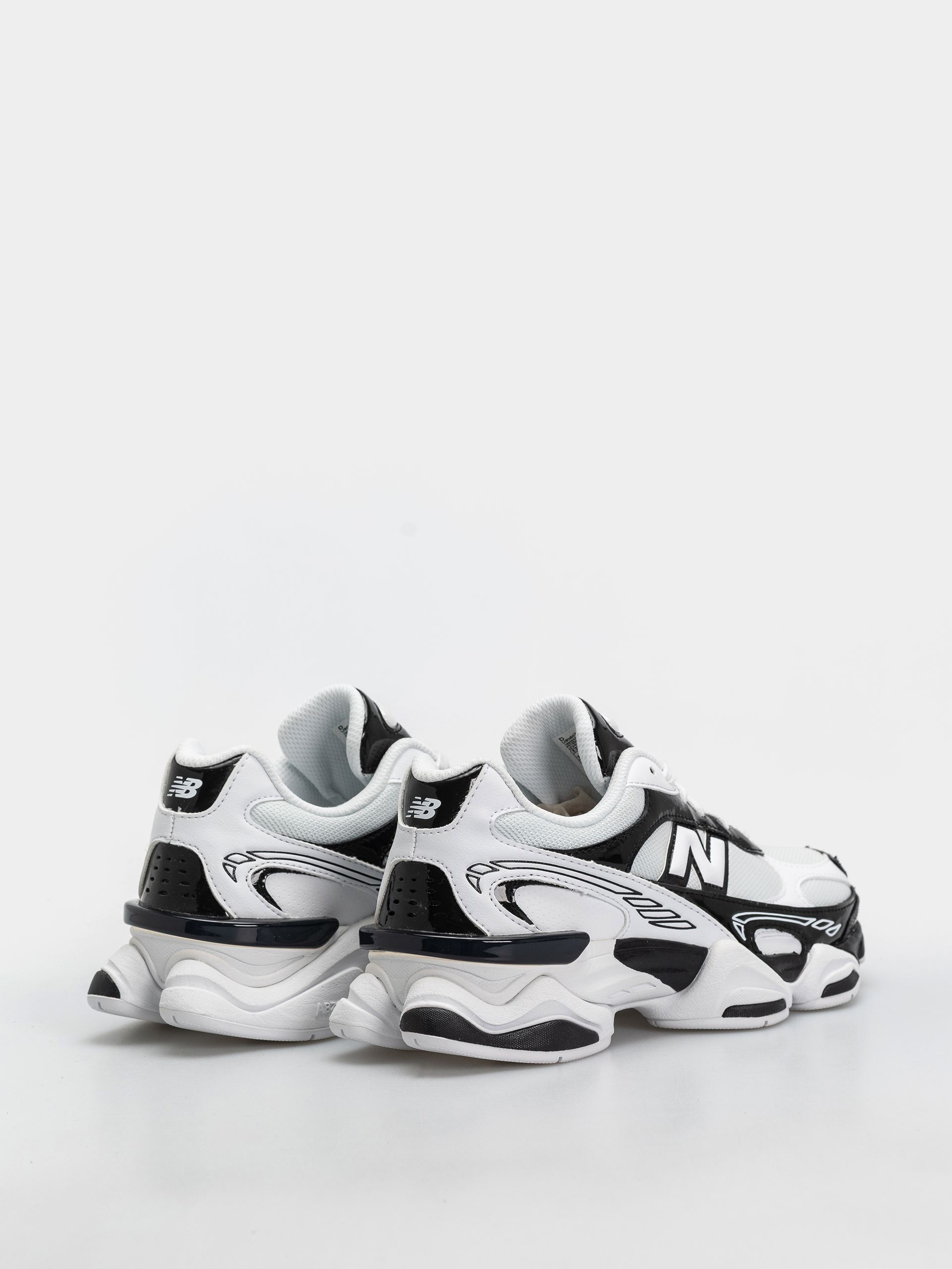 Pantofi New Balance 9060 (black/white)