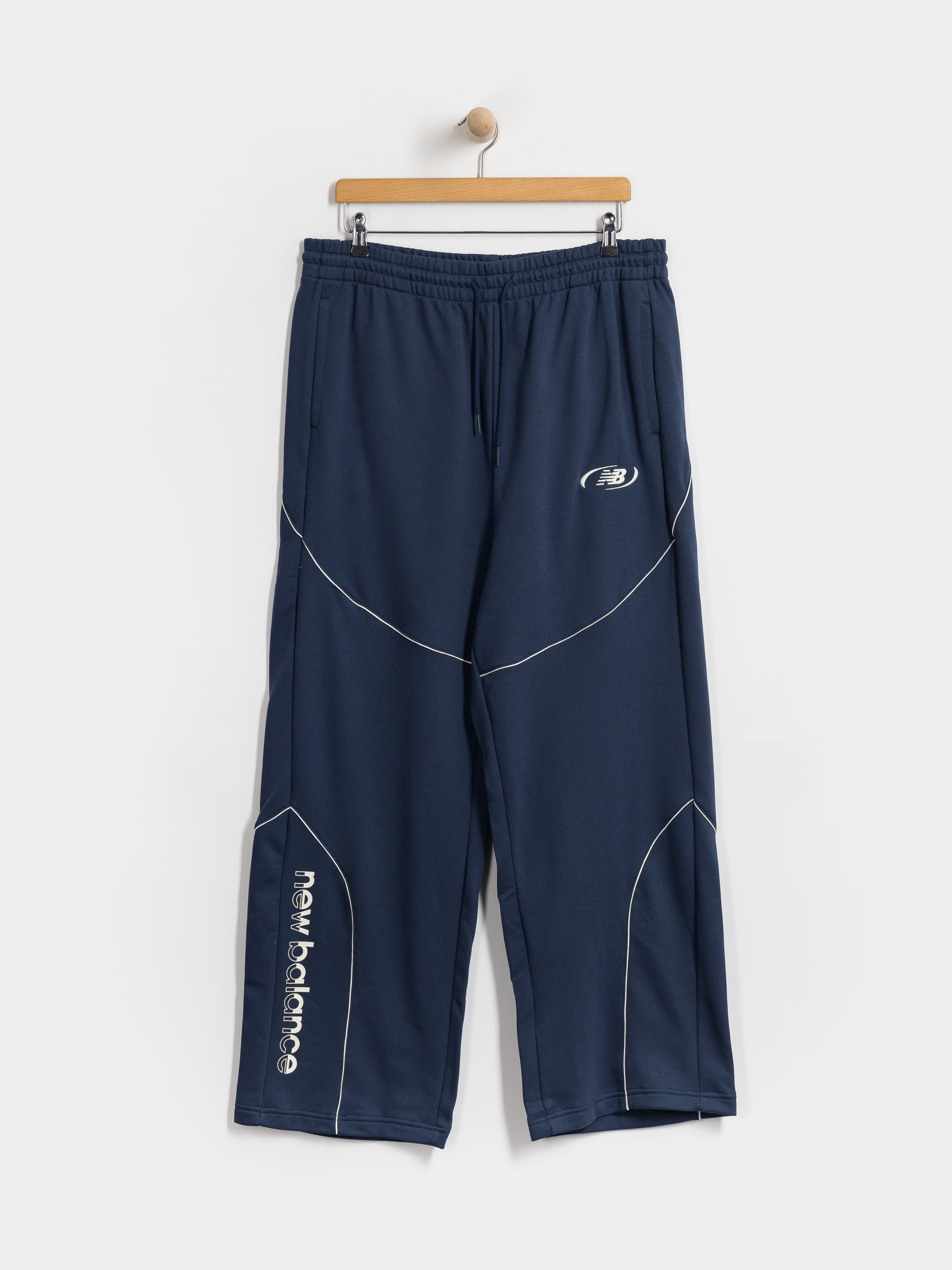 Pantaloni New Balance Trackside French Terry (navy)
