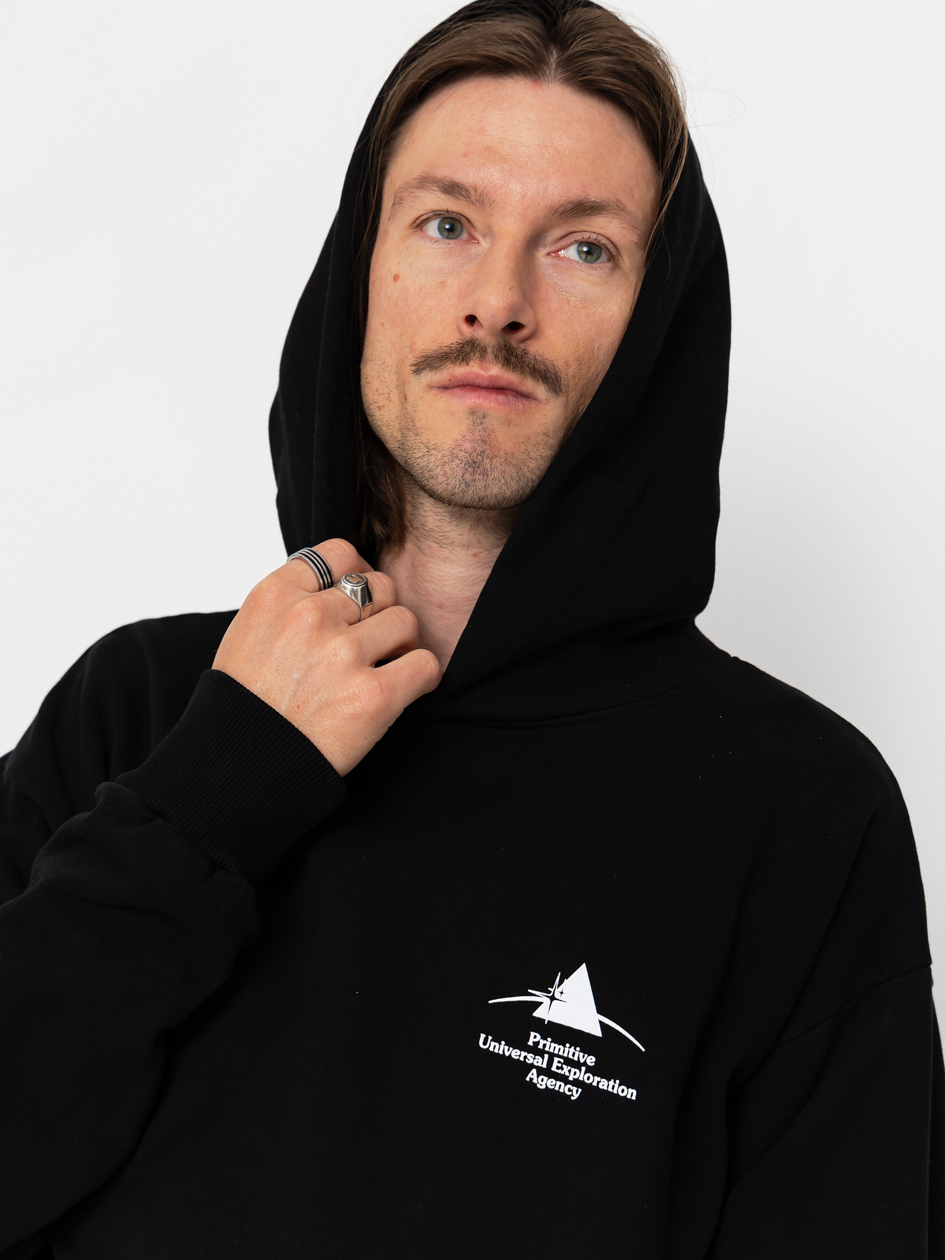 Hanorac cu glugă Primitive Agency HD (black)